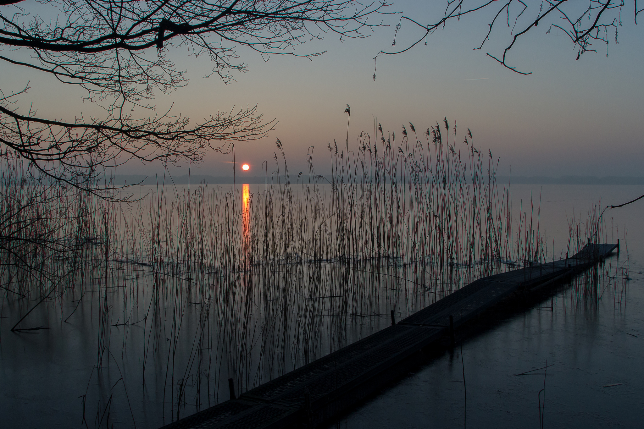 Wallpapers lake night twilight on the desktop