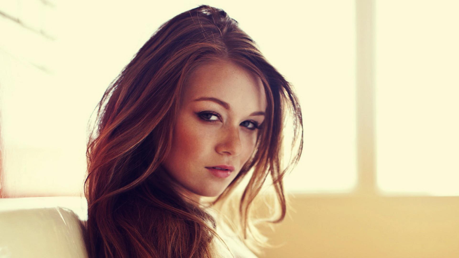 Wallpapers Leanna Decker red organ on the desktop