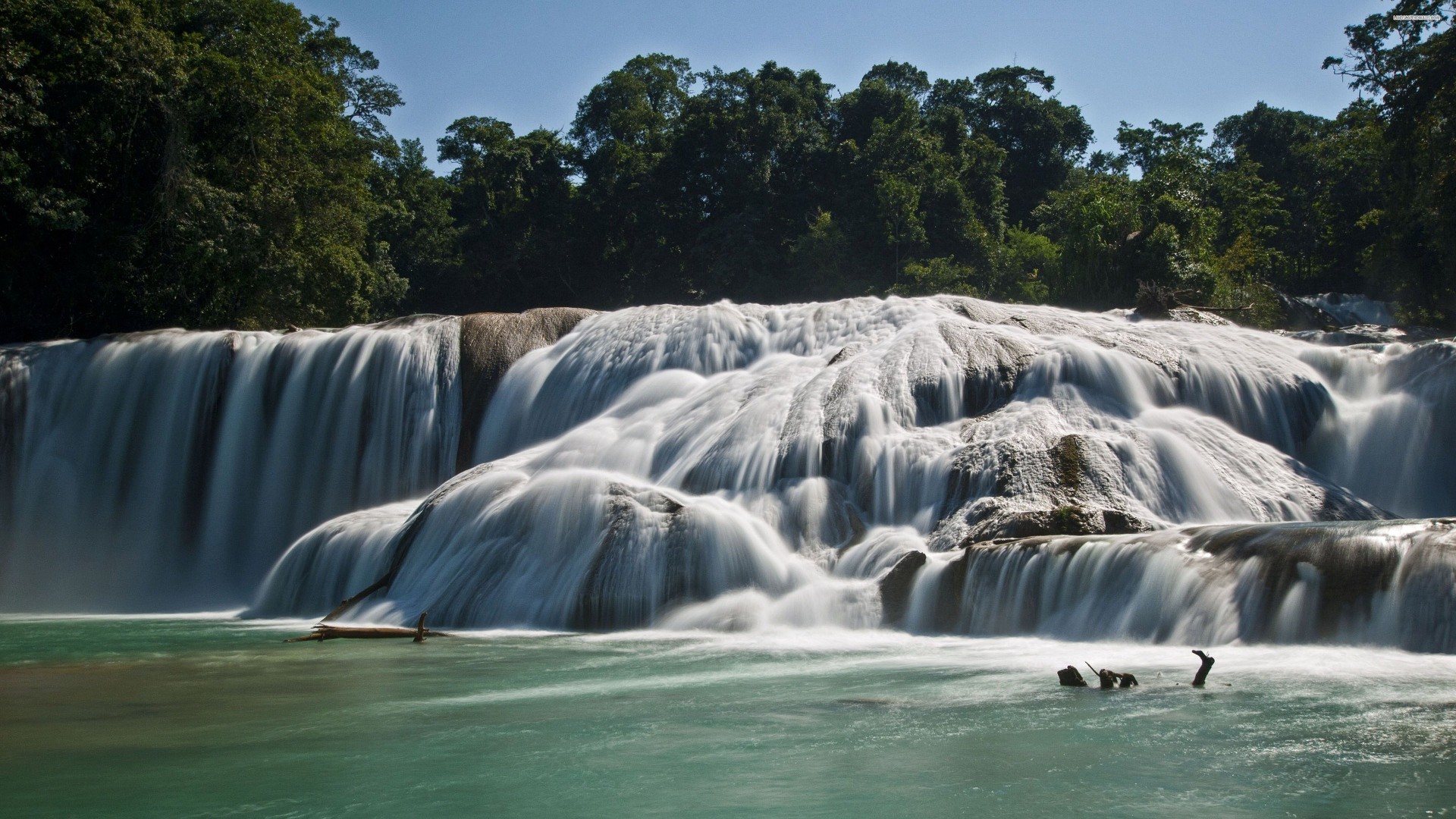 Free photo Waterfalls on the river