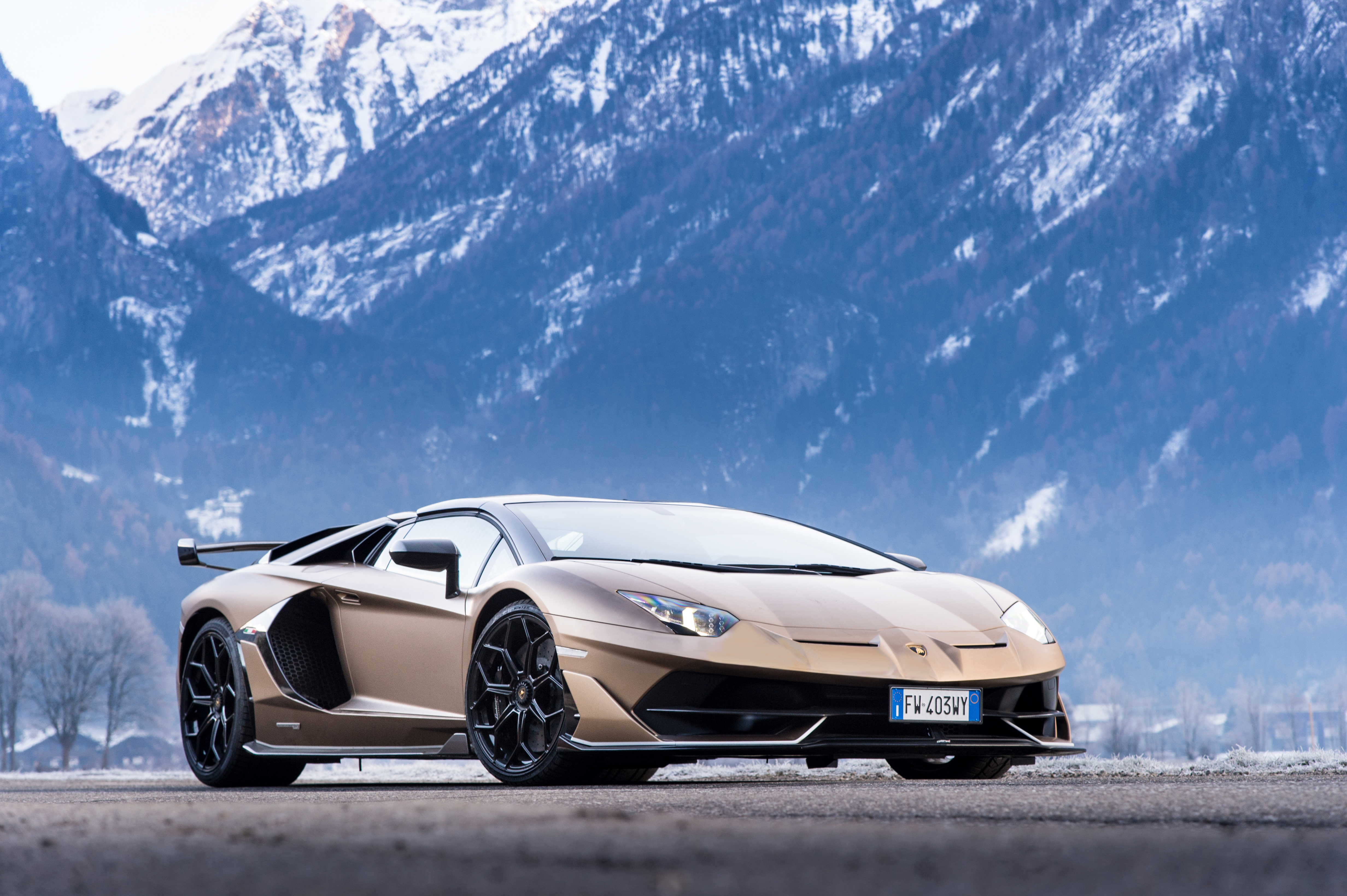 Wallpapers Lamborghini auto Lamborghini Aventador on the desktop