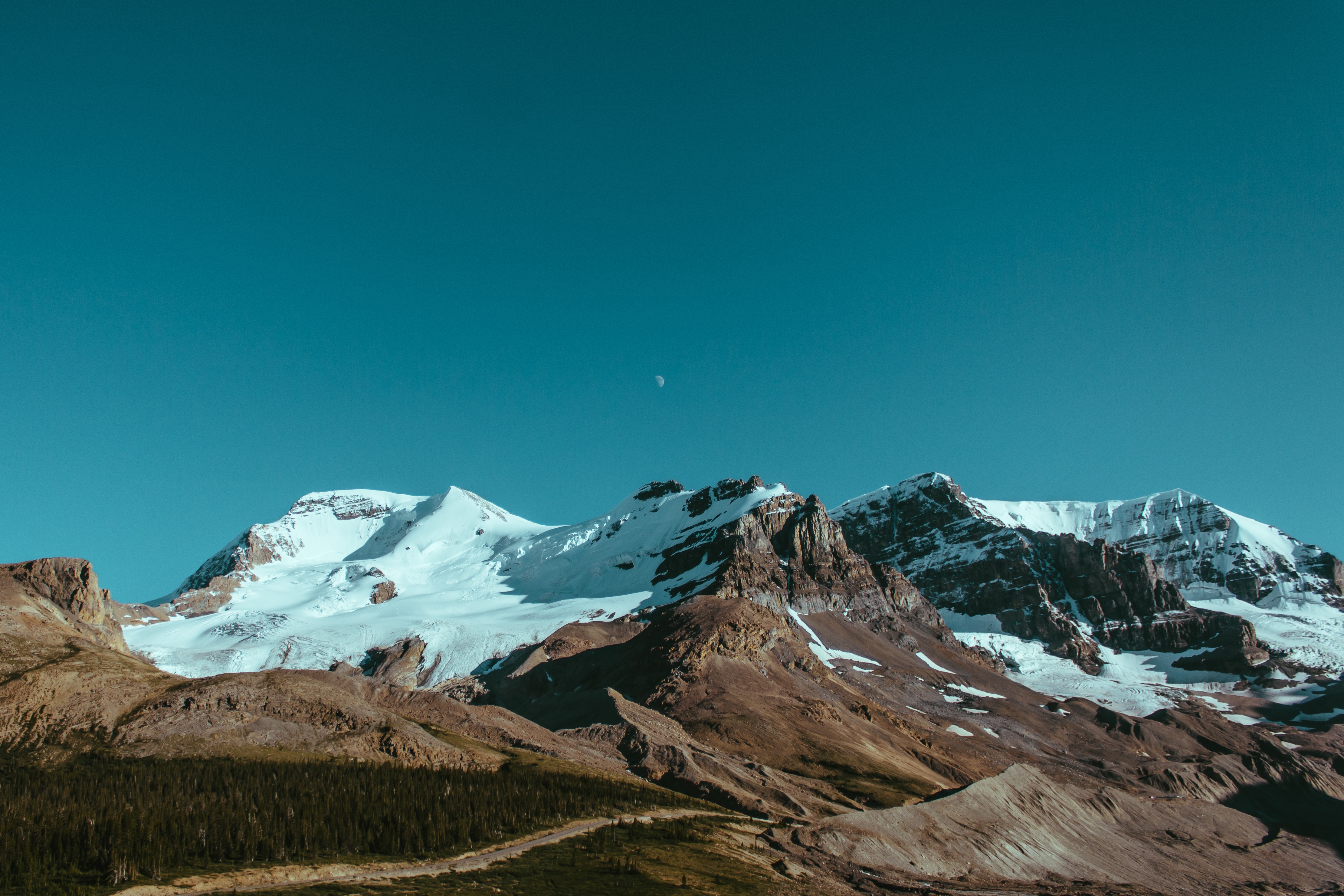 桌面上的壁纸景观 自然 山区