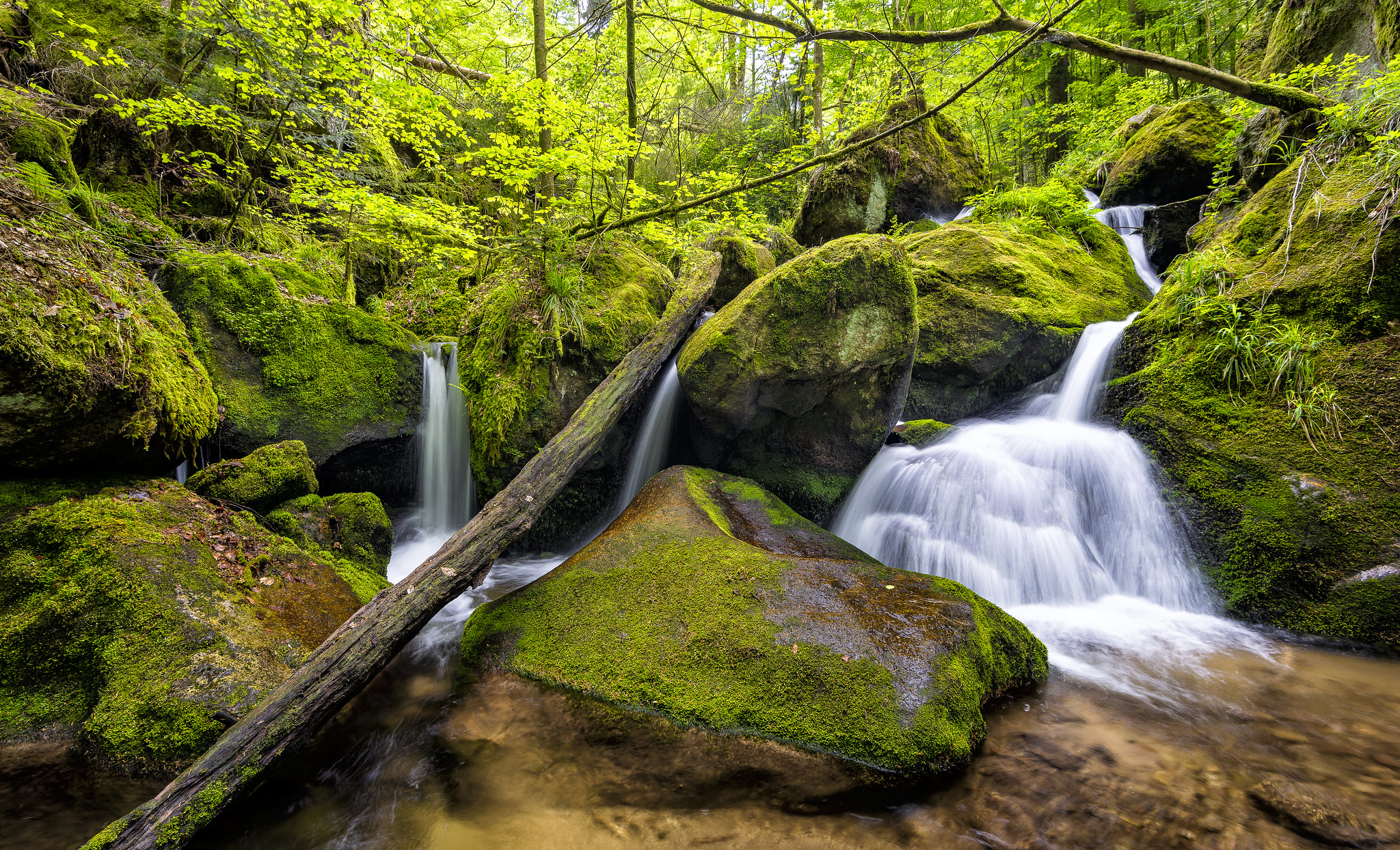 Wallpapers nature stones flow on the desktop