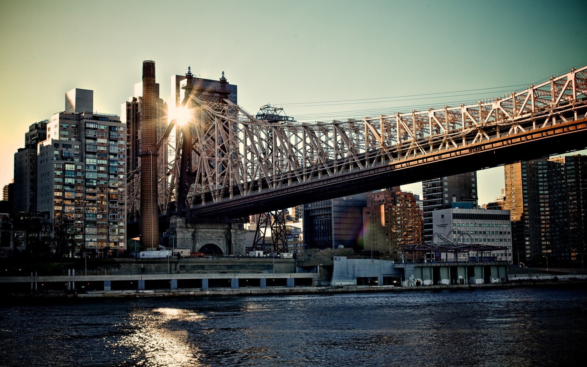 Free photo New York City at dawn