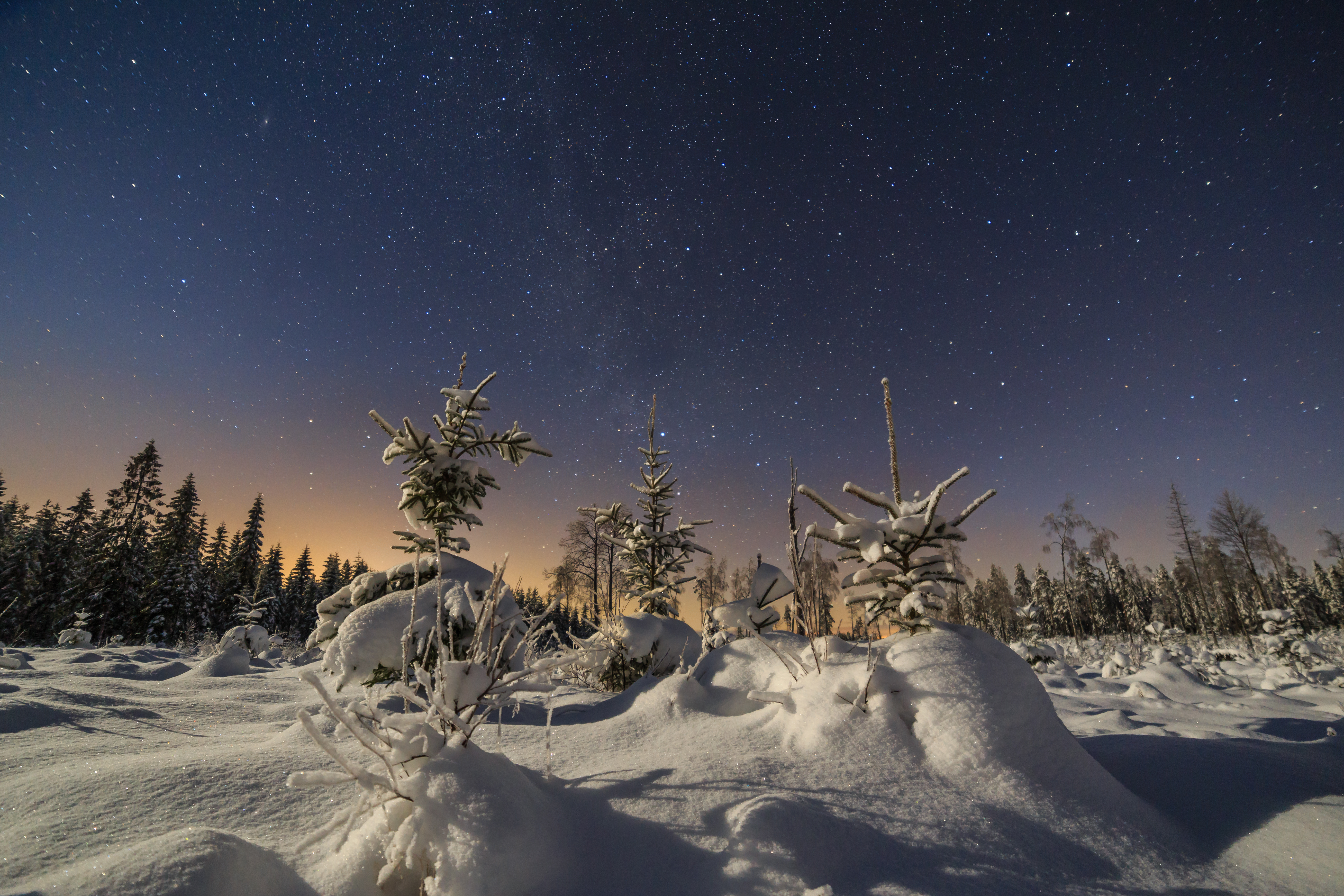 Обои снег ночь закат на рабочий стол