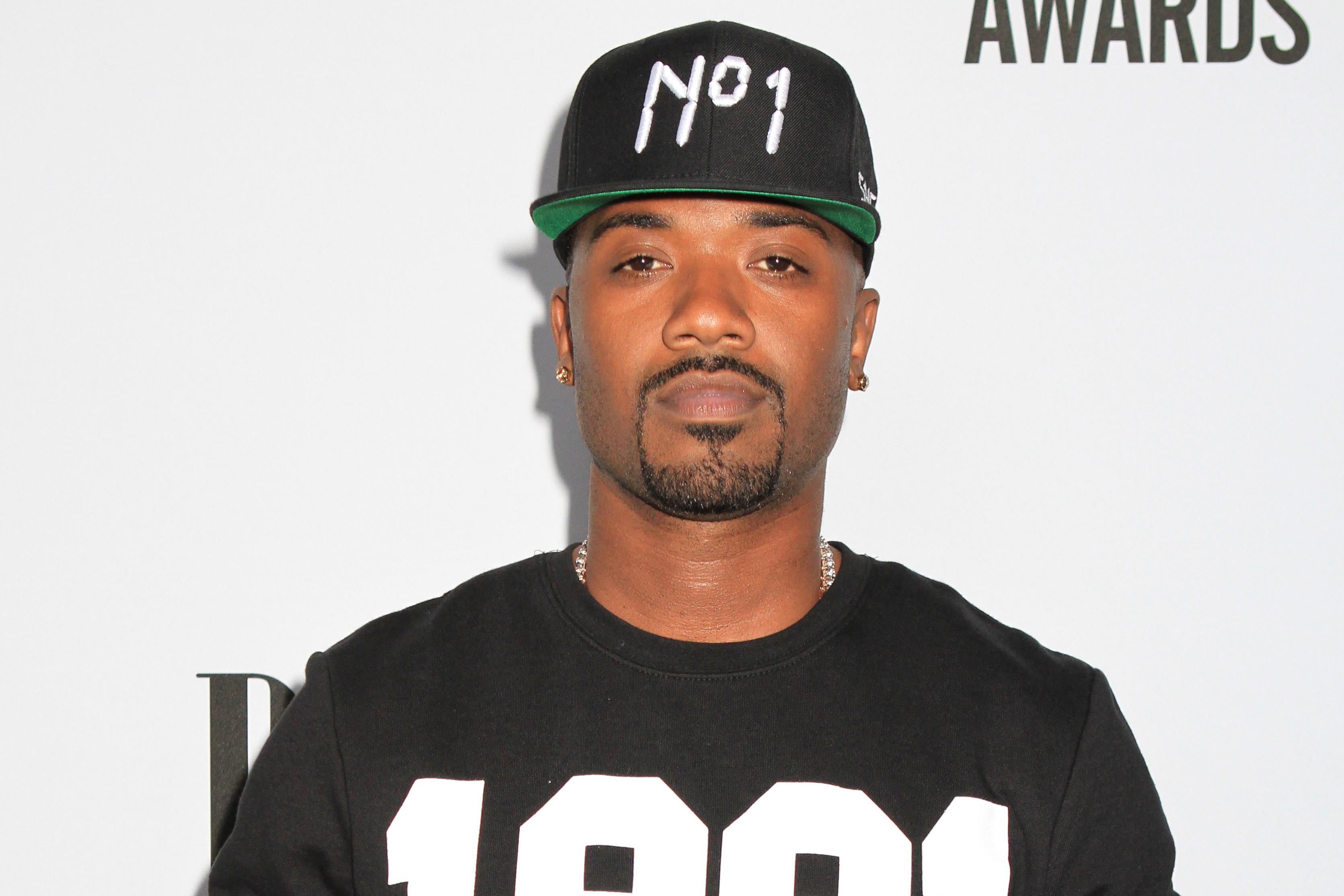 Wallpapers Ray J face Rapper beard cap from bradeya - desktop images ...