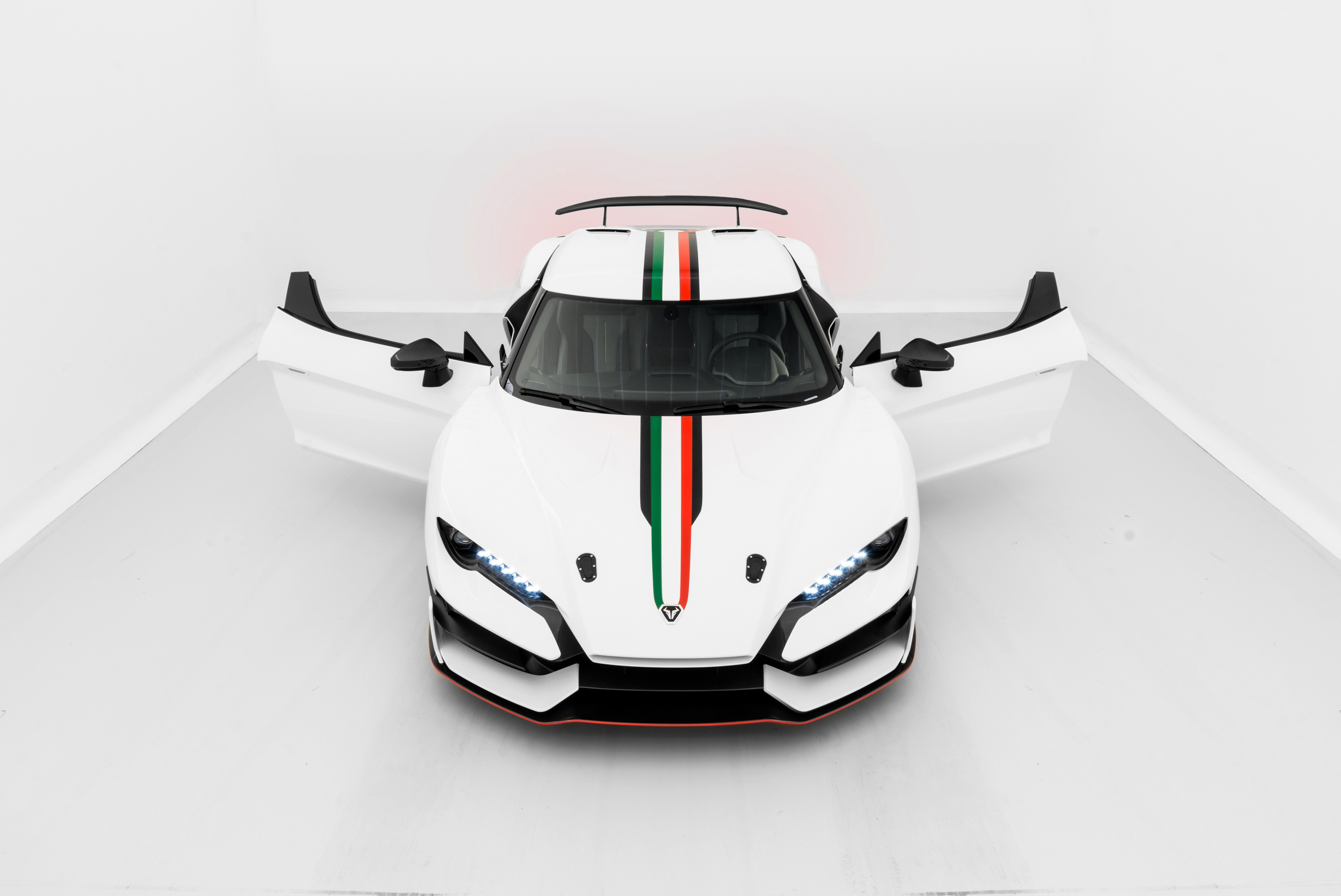 Italdesign Zerouno car in white with stripes on the hood with open doors