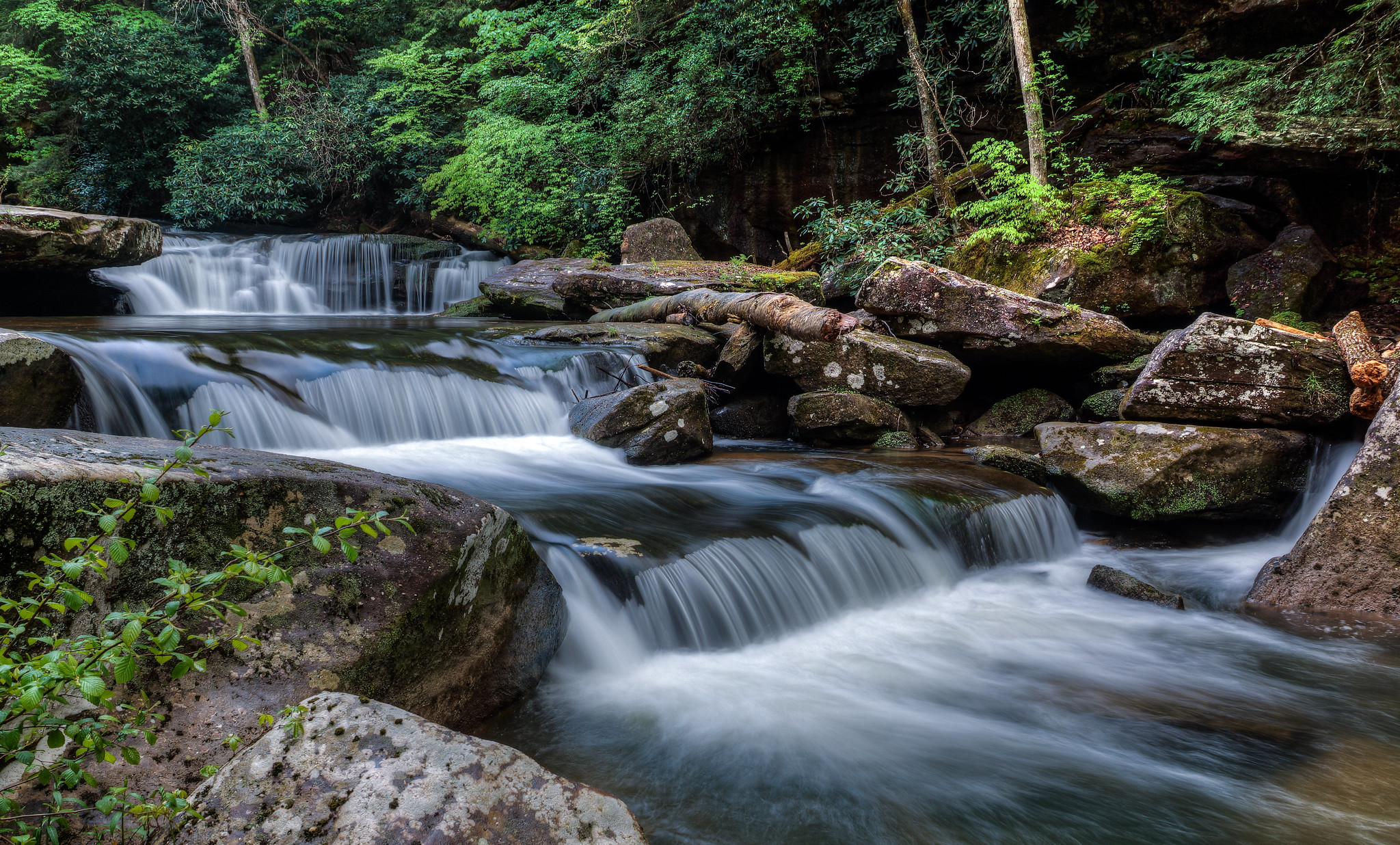 Wallpapers waterfalls river landscape on the desktop