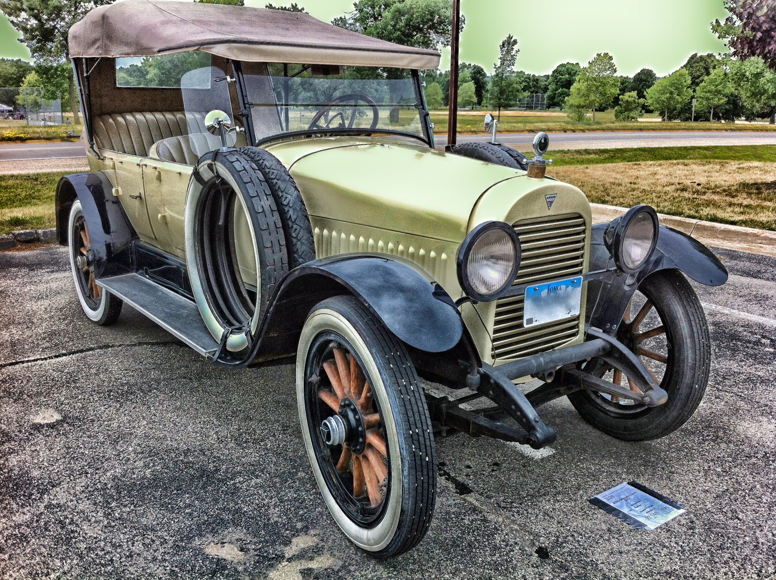 Wallpapers car vintage antique on the desktop