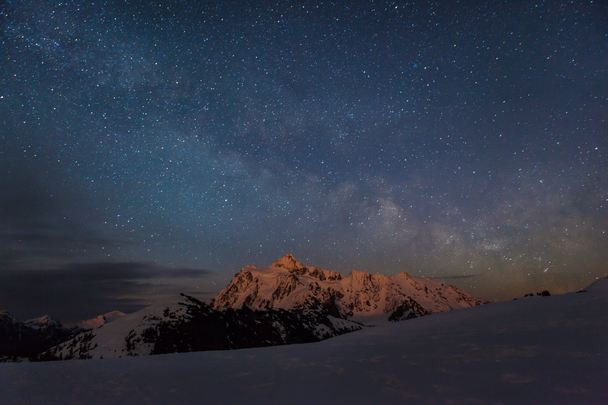 免费照片山间星空