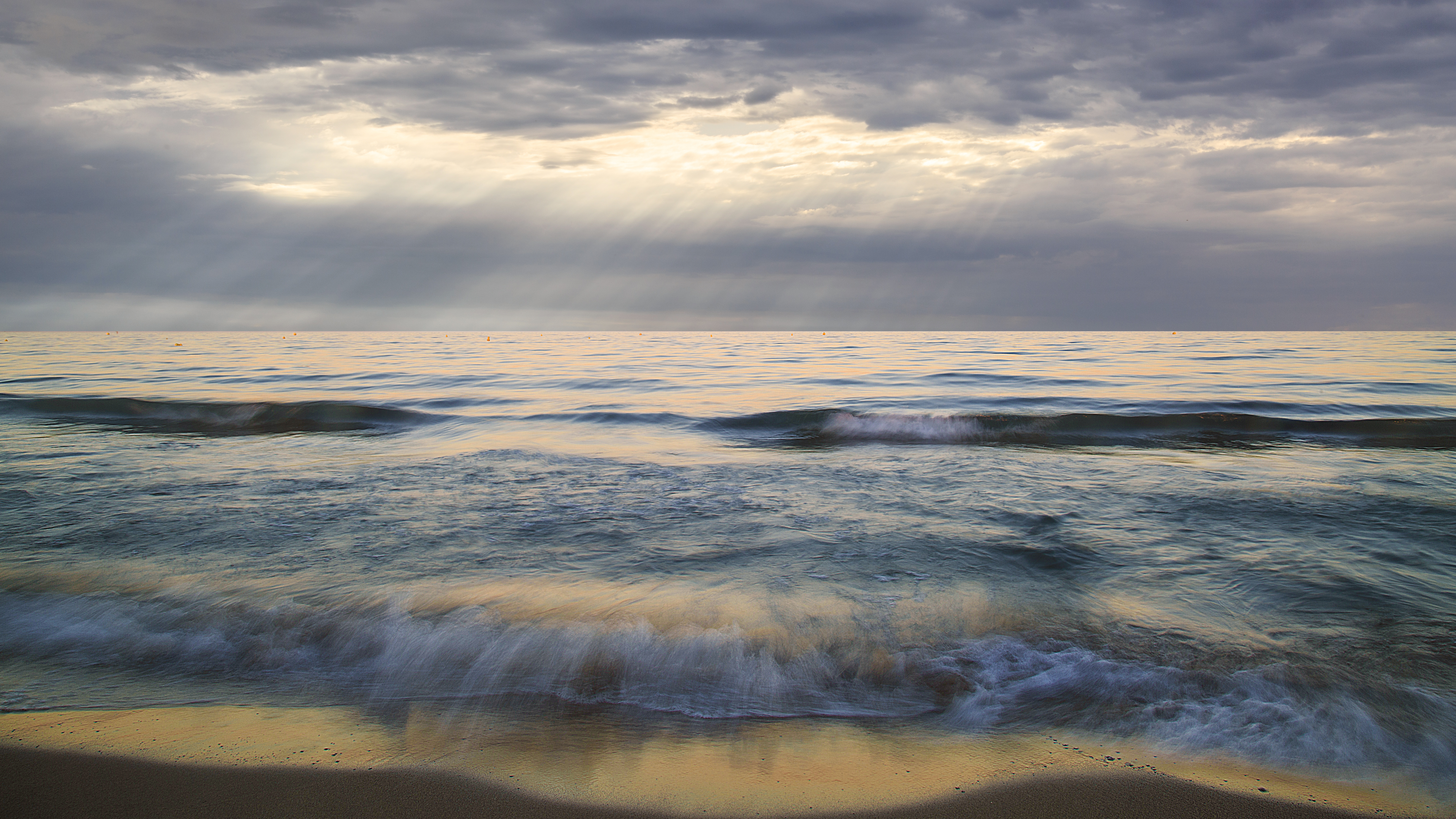 Wallpapers beach dusk water on the desktop