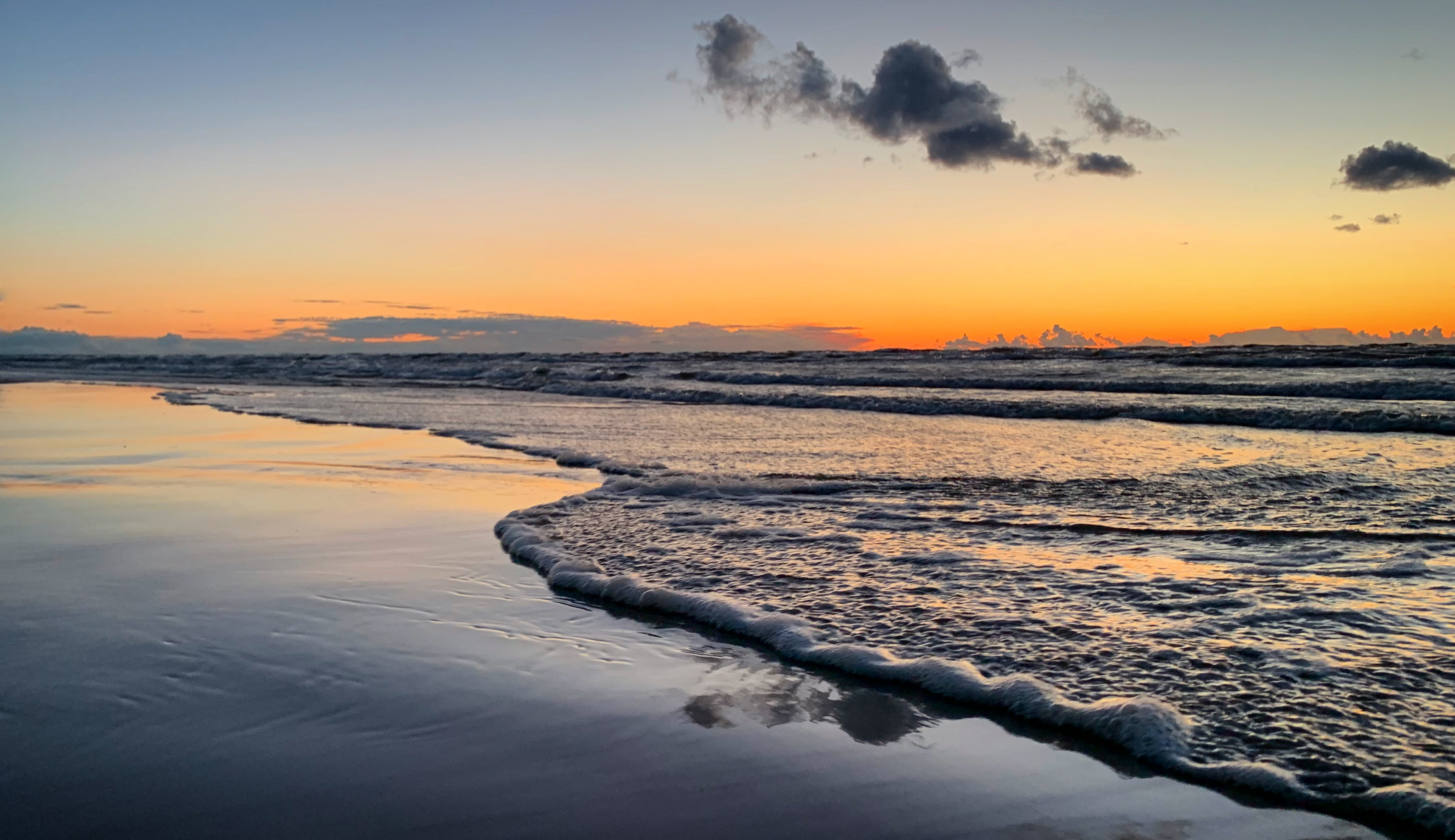 桌面上的壁纸日落 海 海滩