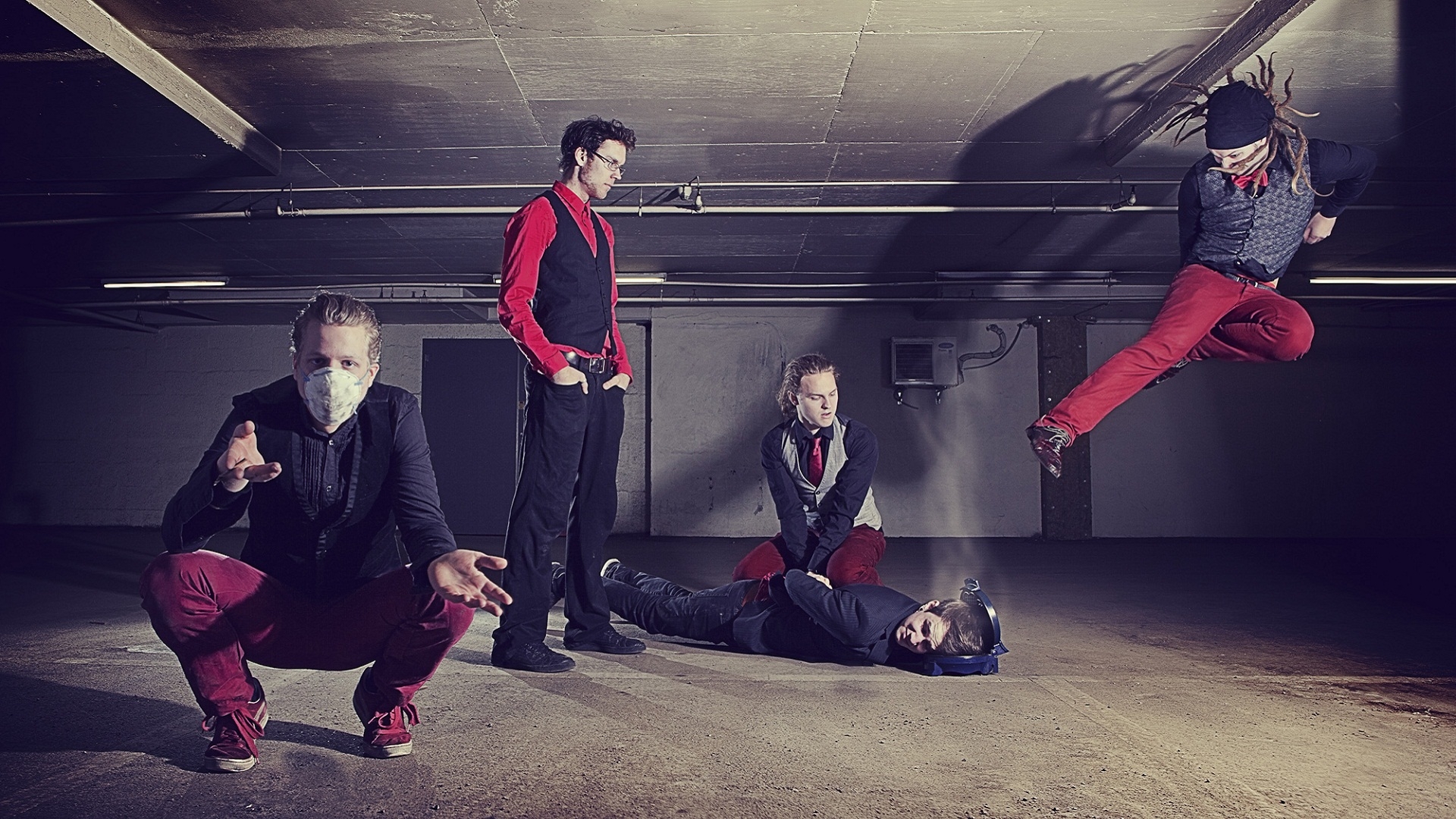 Обои черный ночь красный на рабочий стол