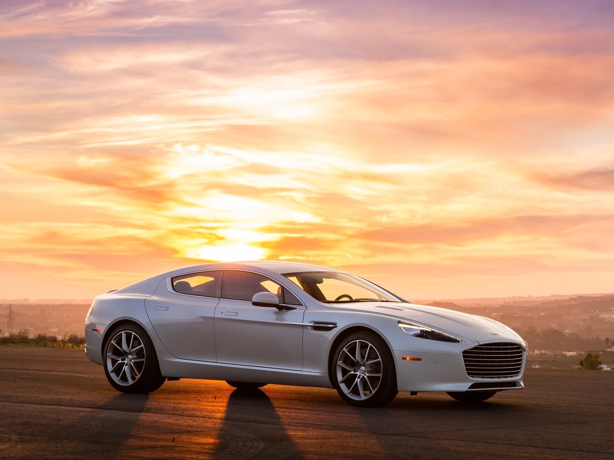 Free photo Aston Martin in white.