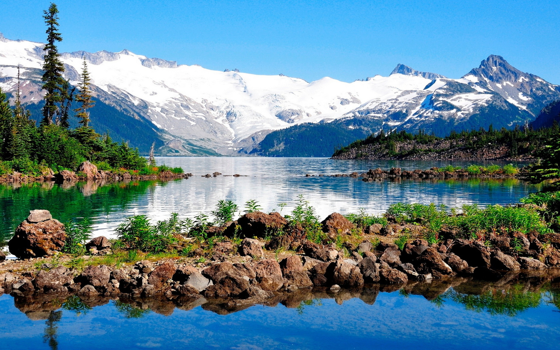 Free photo Lake - mountains