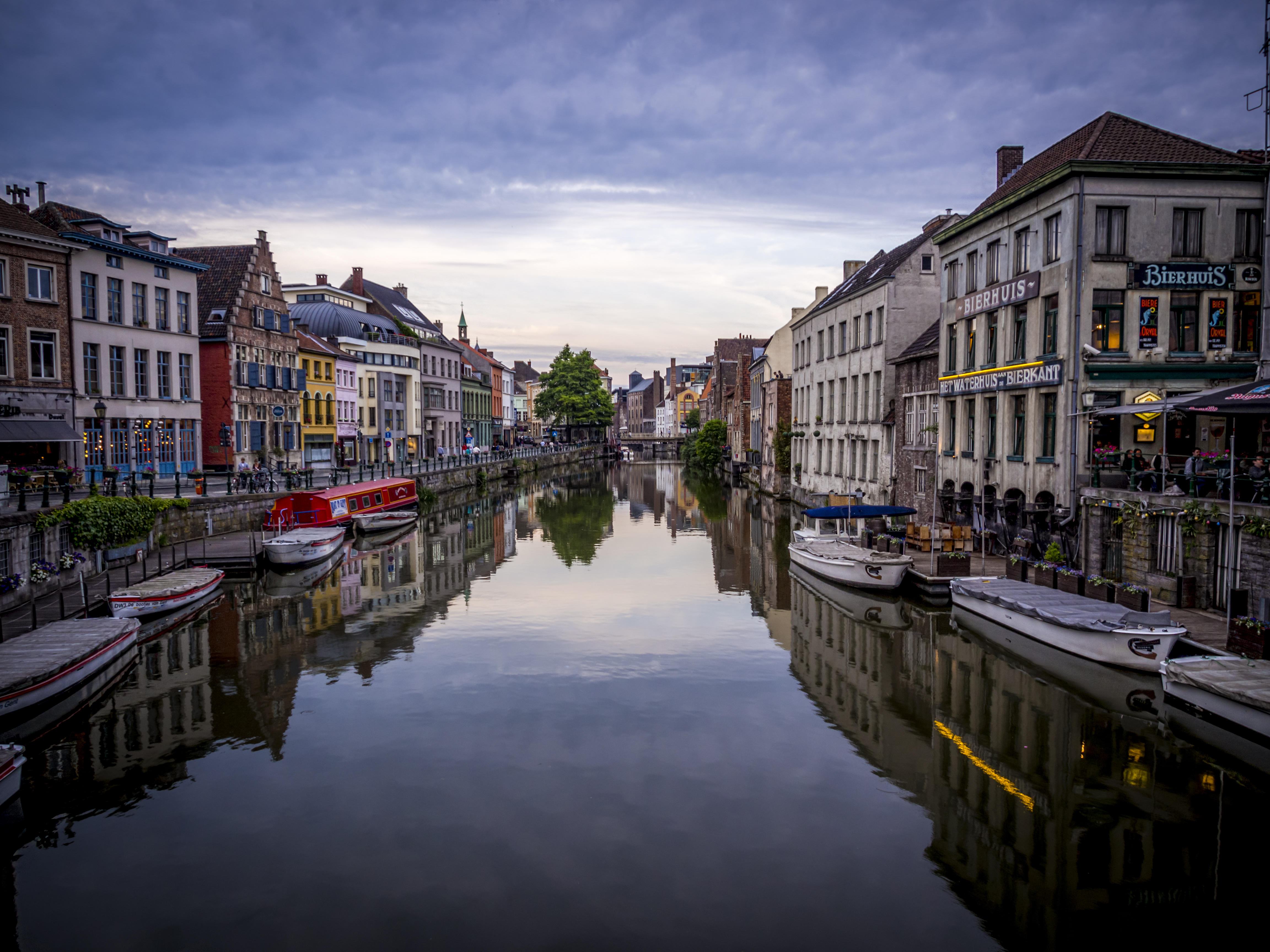 Wallpapers Ghent Belgium at home by the water on the desktop