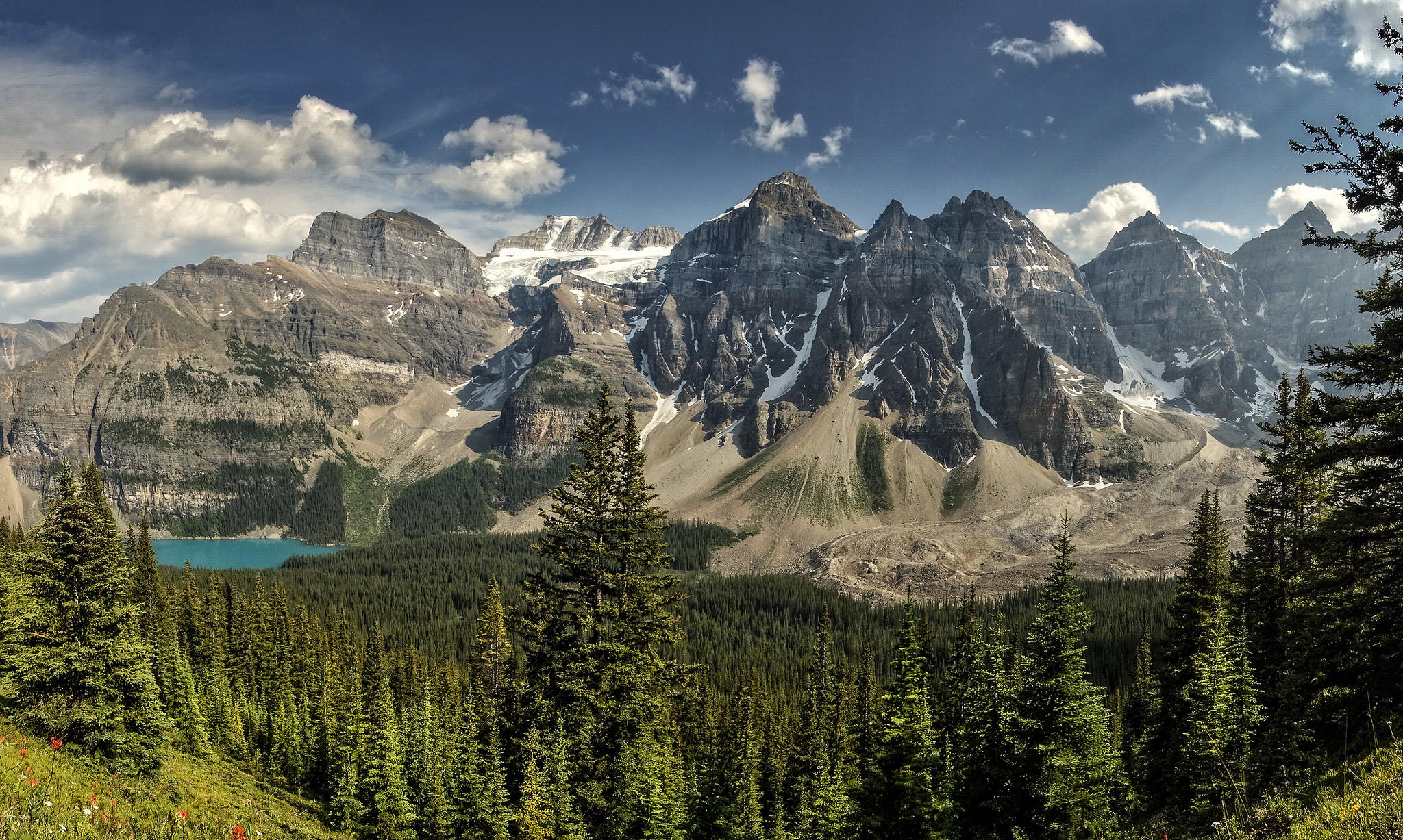 Обои Канада Moraine lake Британская Колумбия на рабочий стол