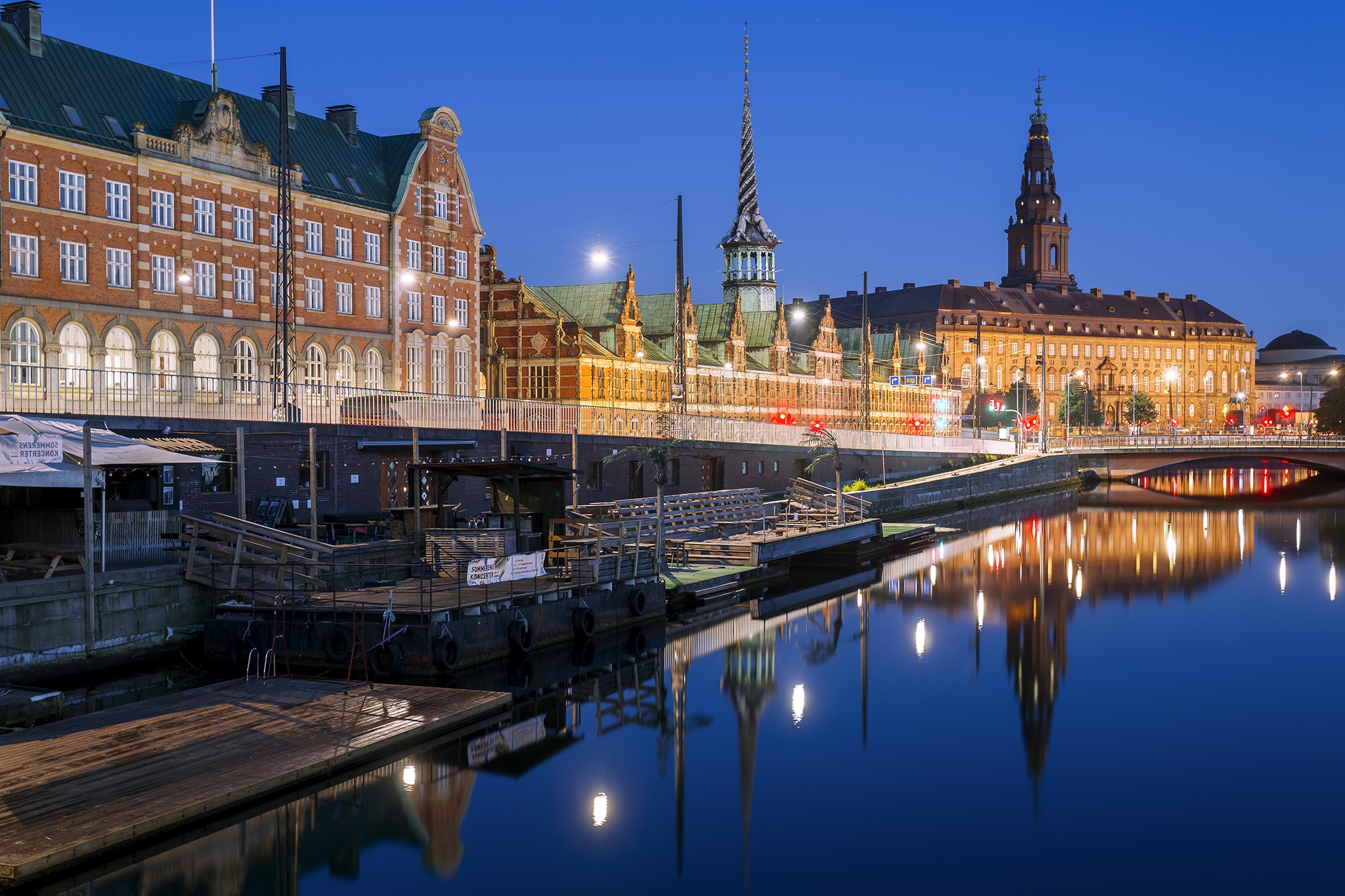 Wallpapers The Ministry of environmental protection B rsen Christiansborg Palace on the desktop