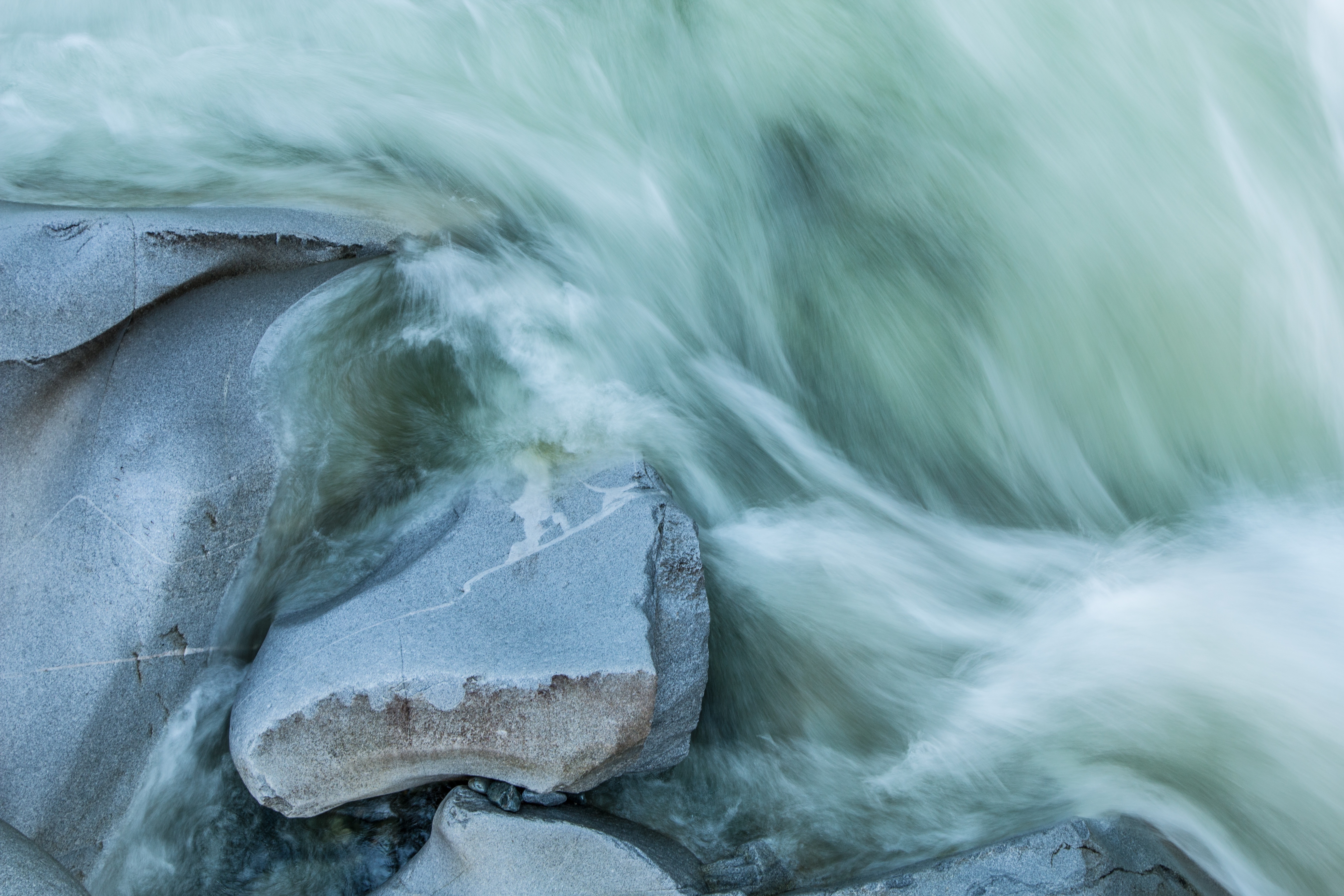 Wallpapers sea water rock on the desktop