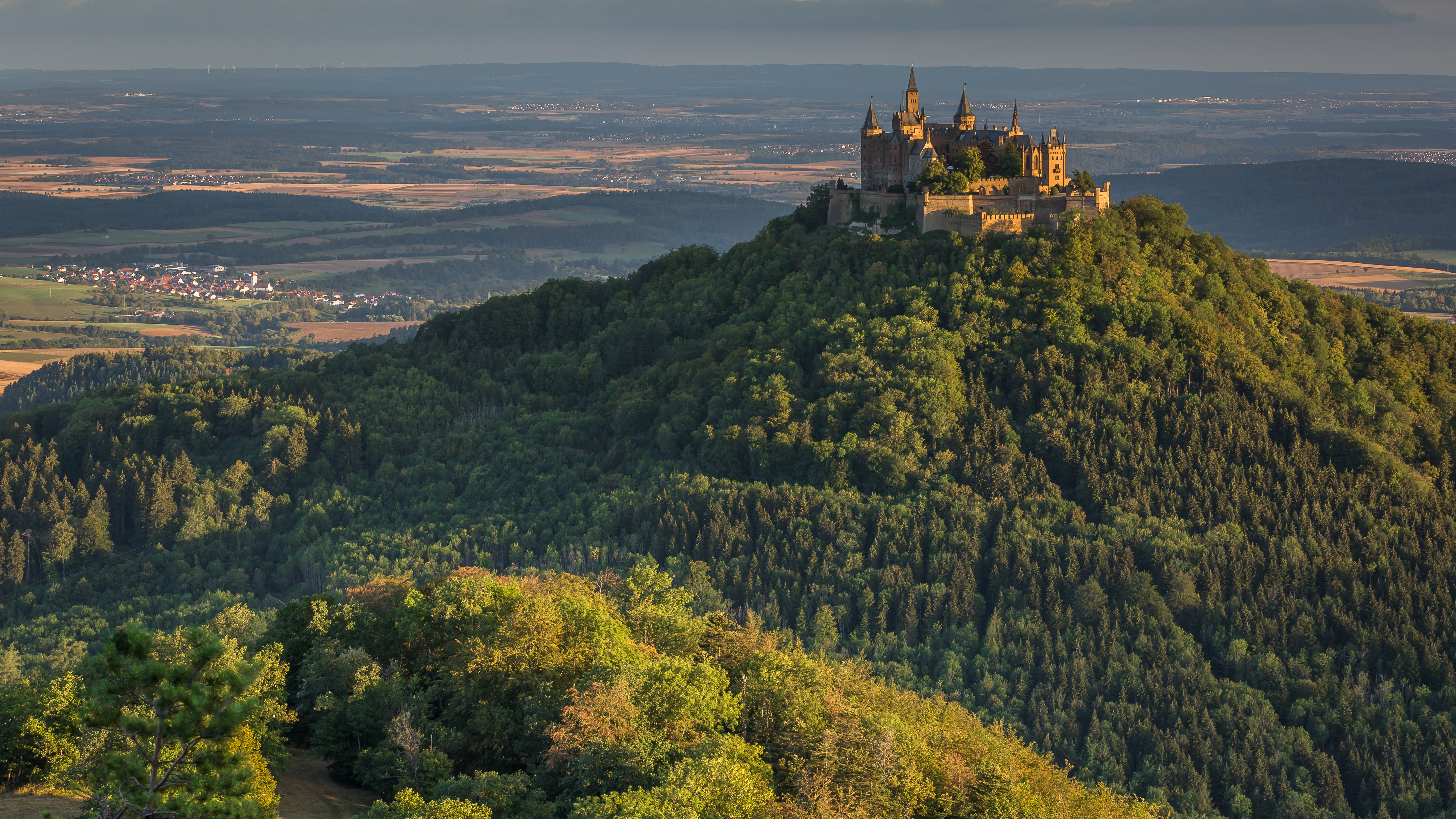 Wallpapers Castle of Hohenzollern Gemeinde Albstadt Baden-Wurttemberg on the desktop