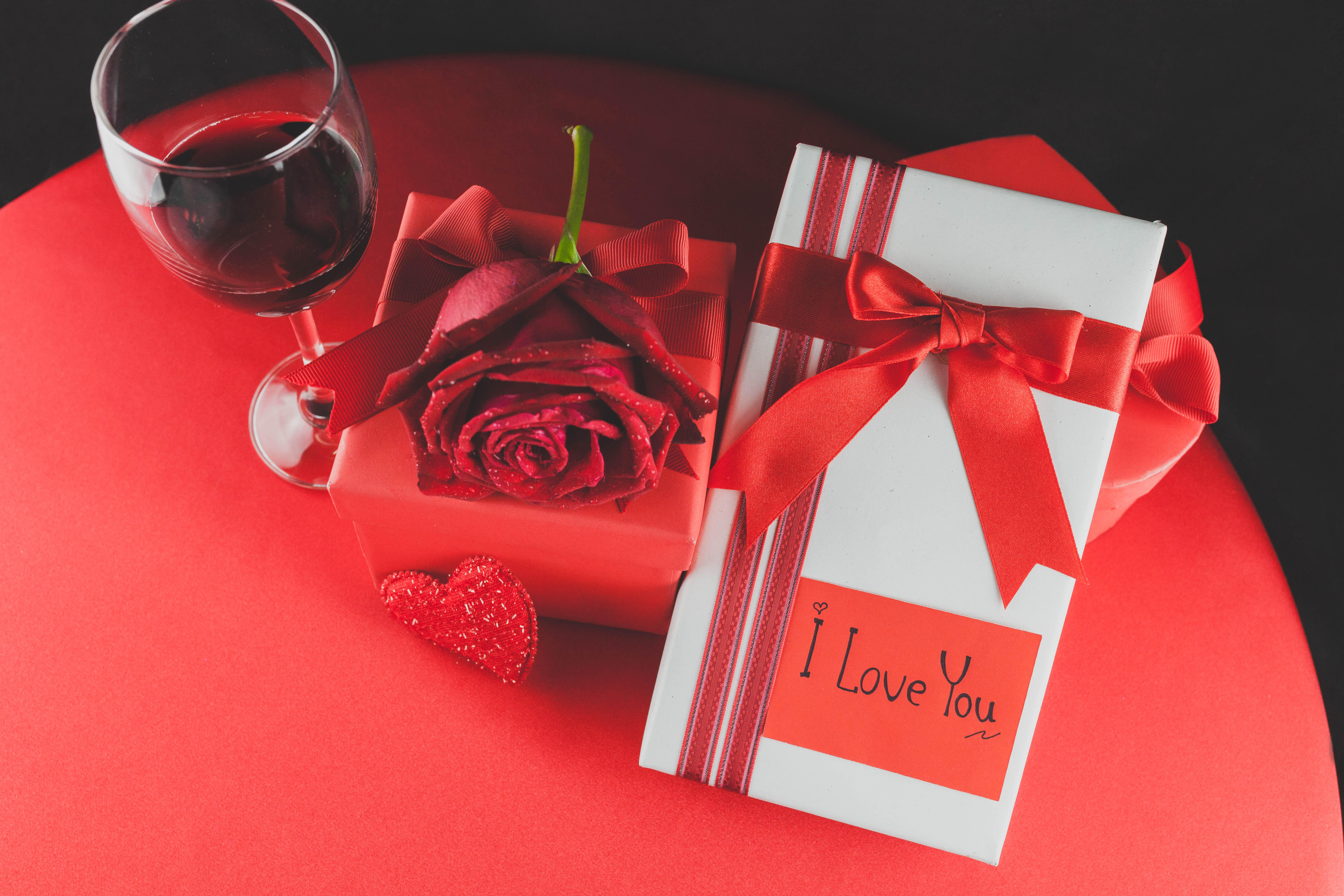 Wallpapers Valentine day red wine a day of lovers on the desktop