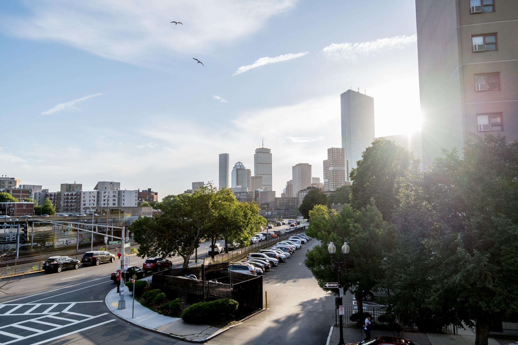 Free photo Sunrise in a large U.S. city