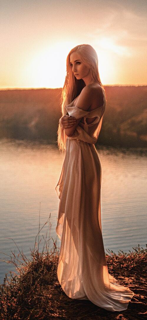 Wallpapers beautiful girl artist on the desktop