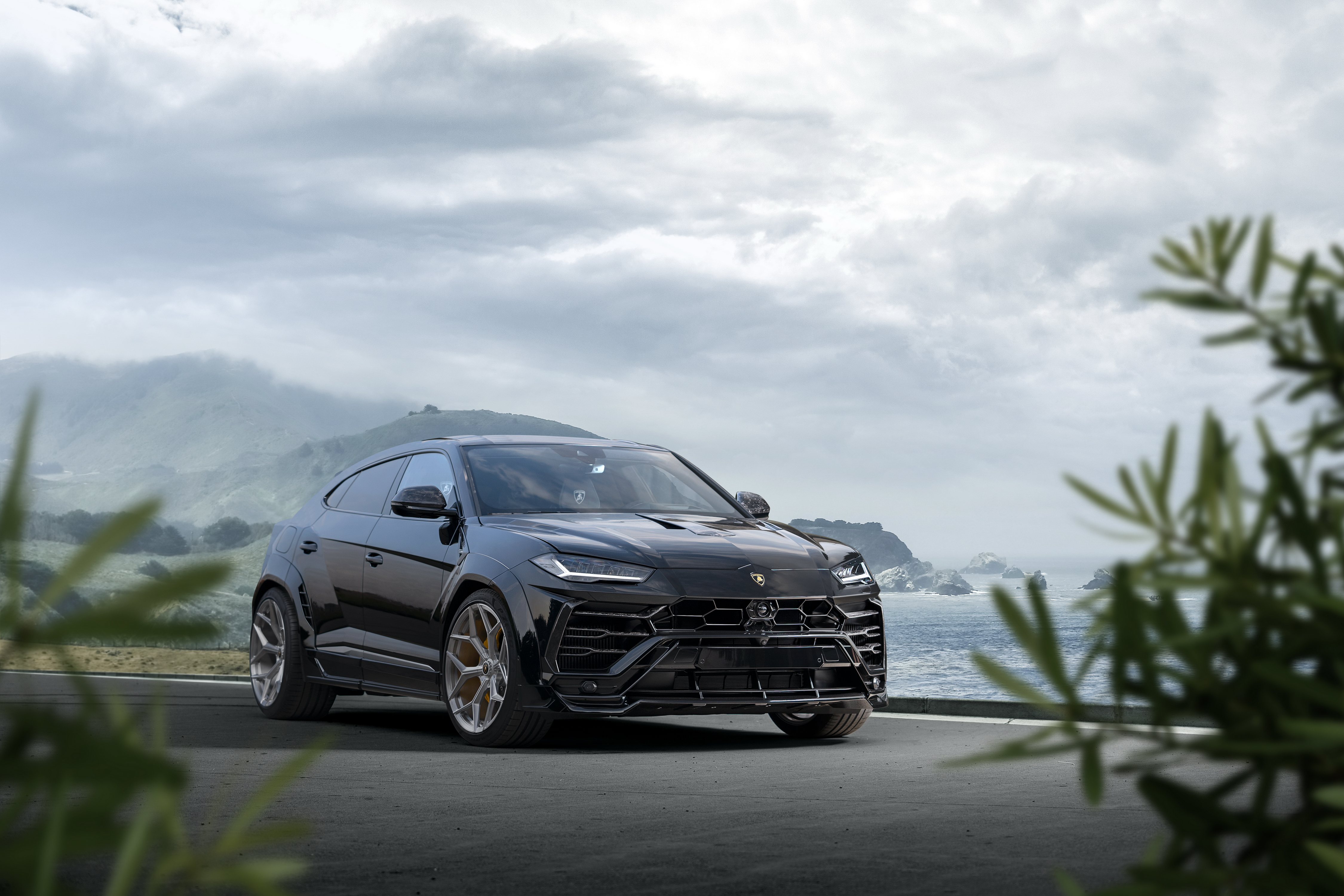 Wallpapers Lamborghini Lamborghini Urus Suv on the desktop