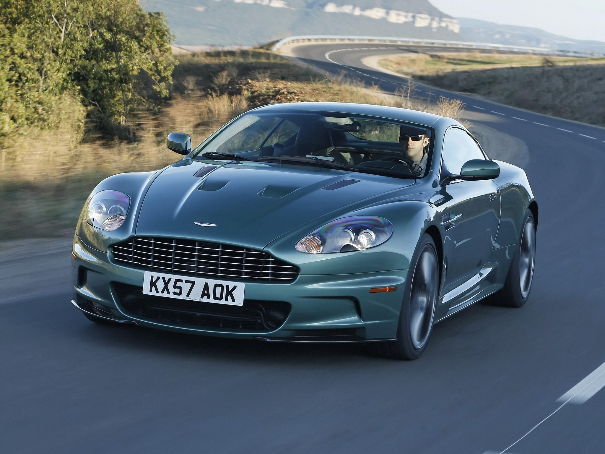 Wallpapers car green dbs on the desktop