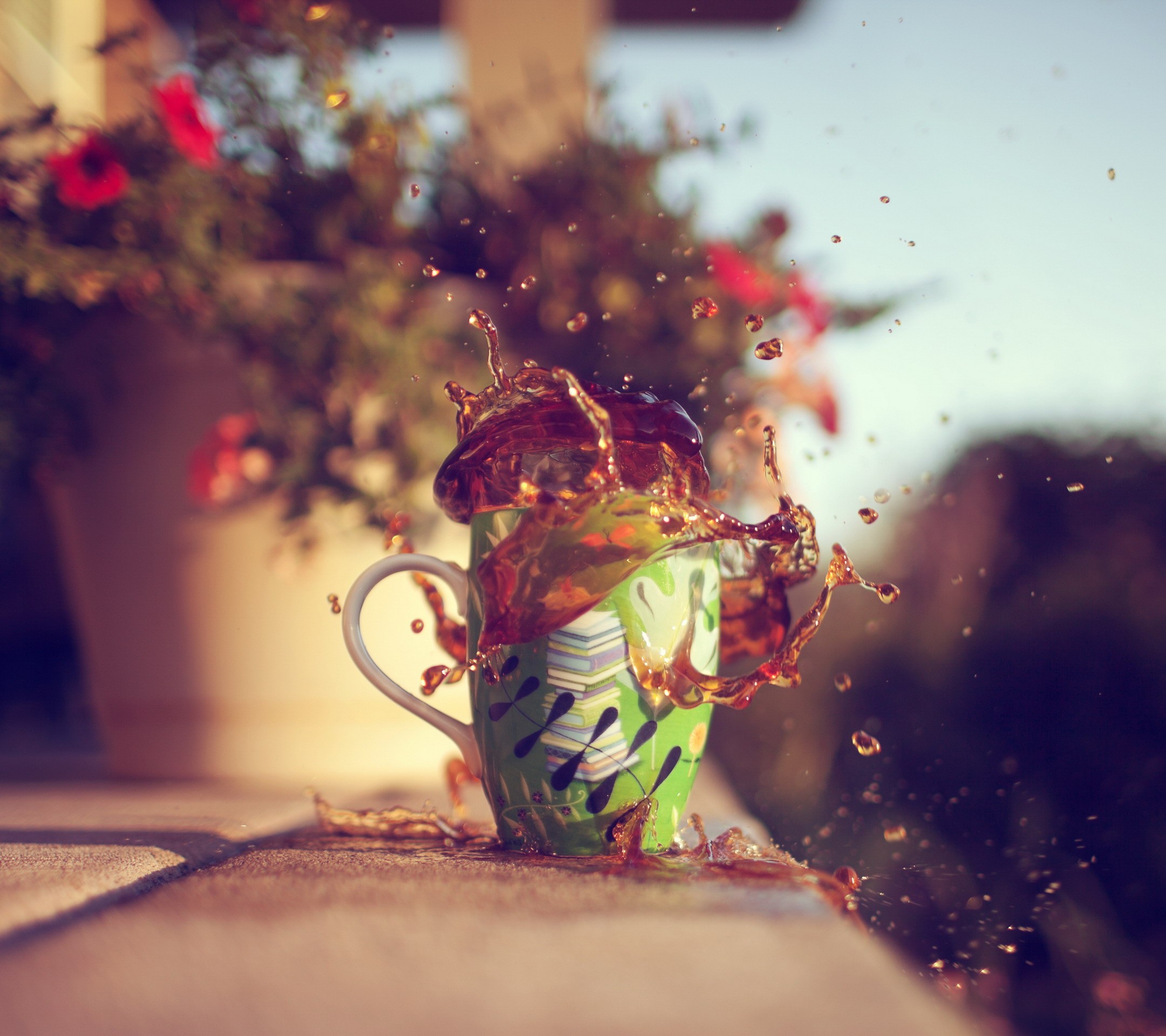 Обои красный фотографии кружки на рабочий стол