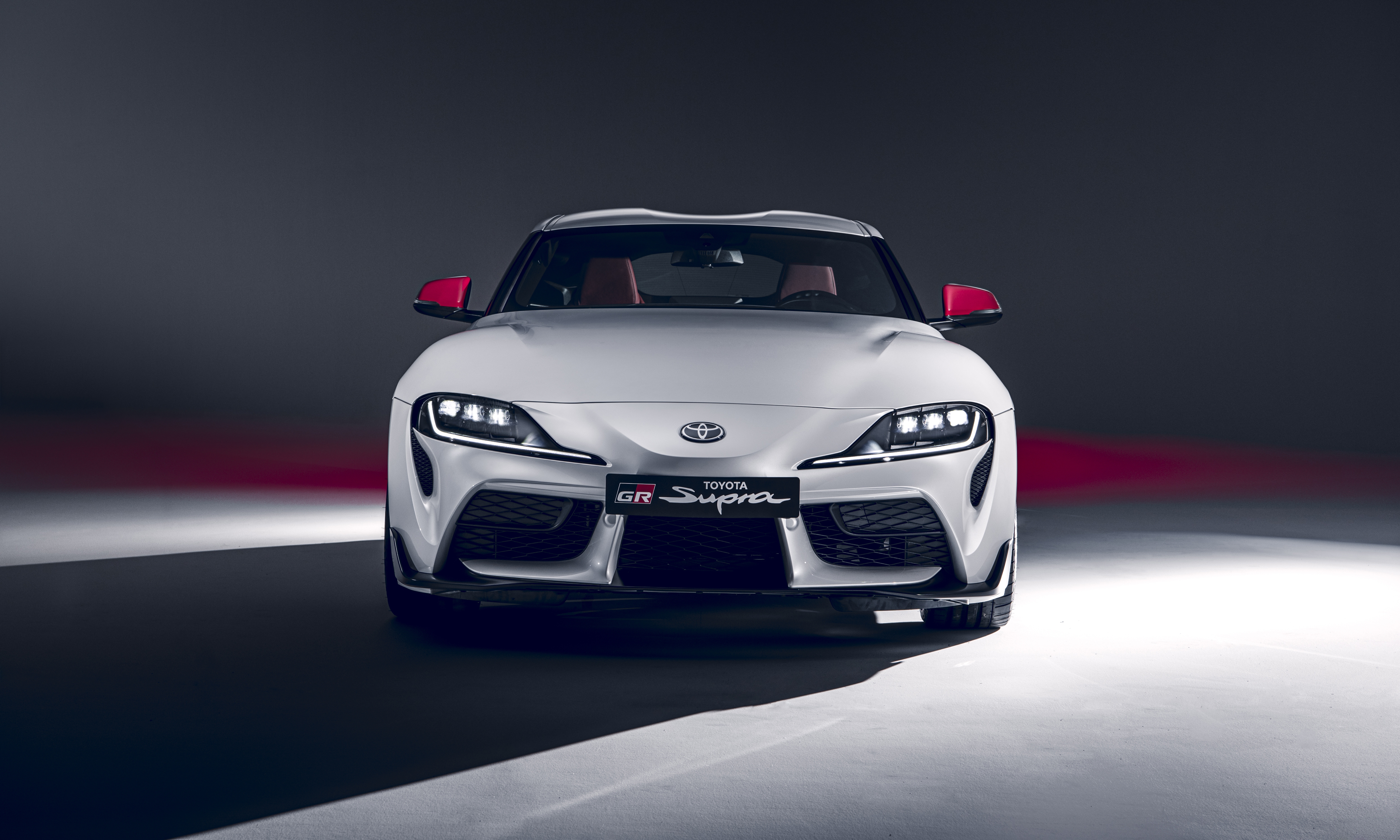 桌面上的壁纸汽车 丰田gt supra 2020壁纸 白车