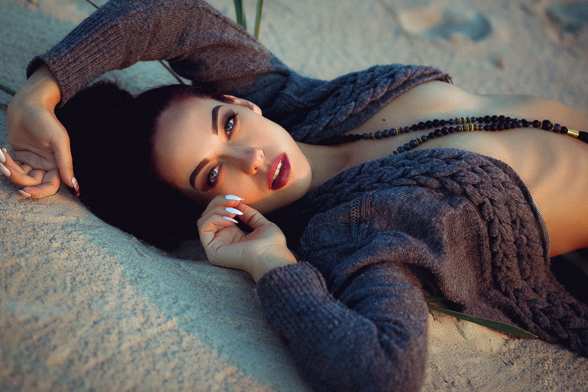 Wallpapers face a woman fashion model on the desktop