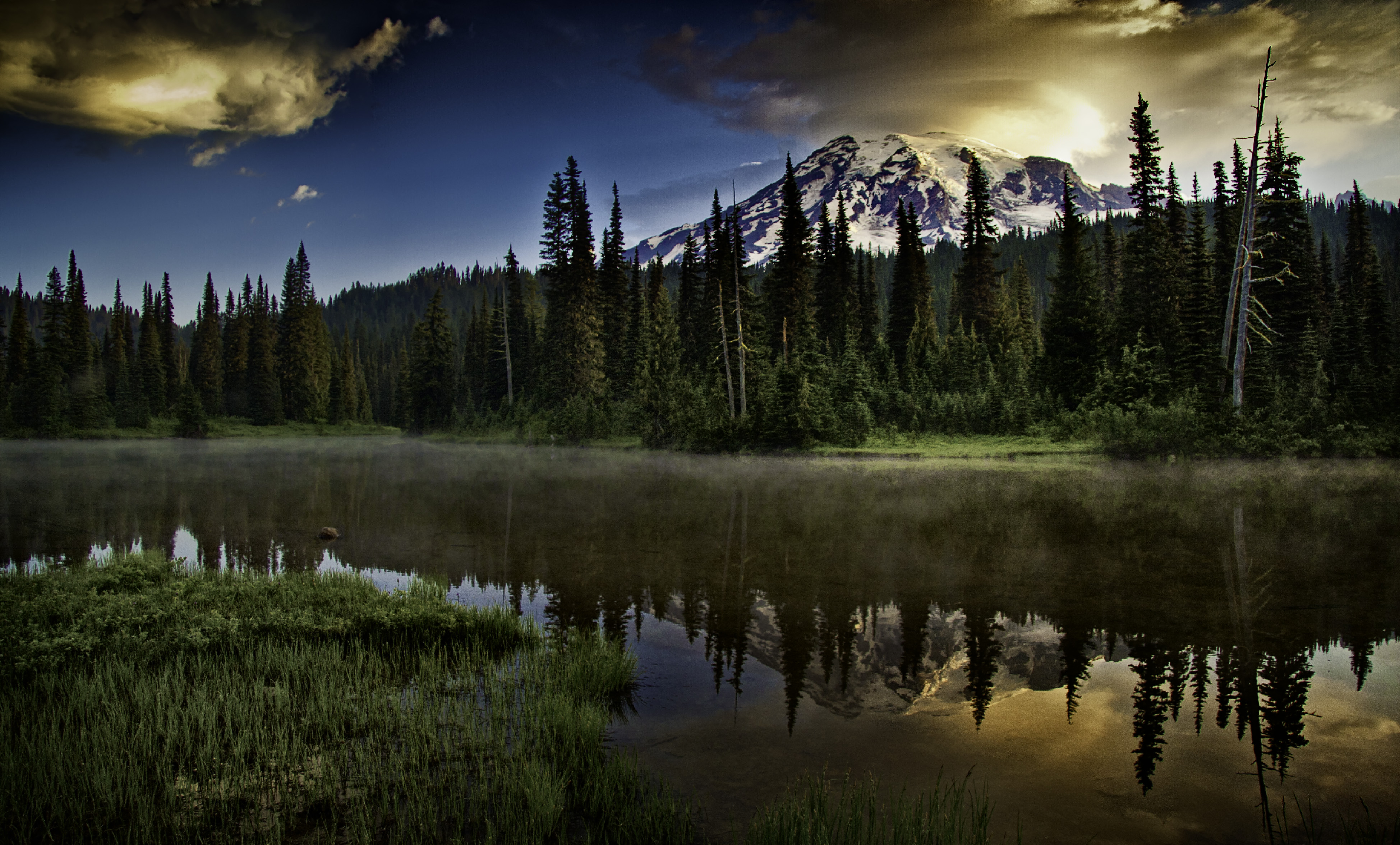 Обои Reflection Lake Mount Rainier National Park Национальный Парк Маунт-Рейнир на рабочий стол