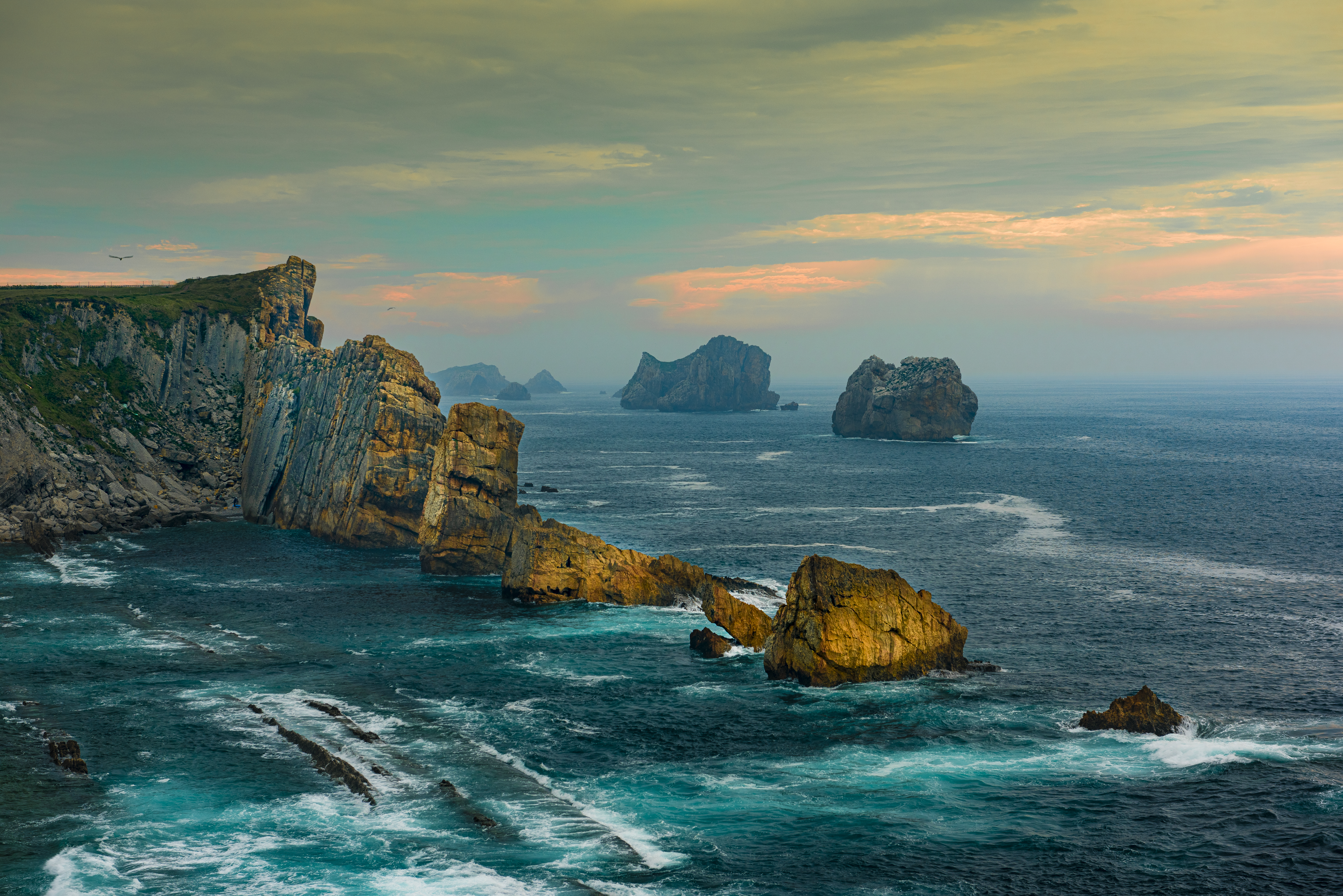 Wallpapers Playa de La Arn a Cantabria Spain on the desktop