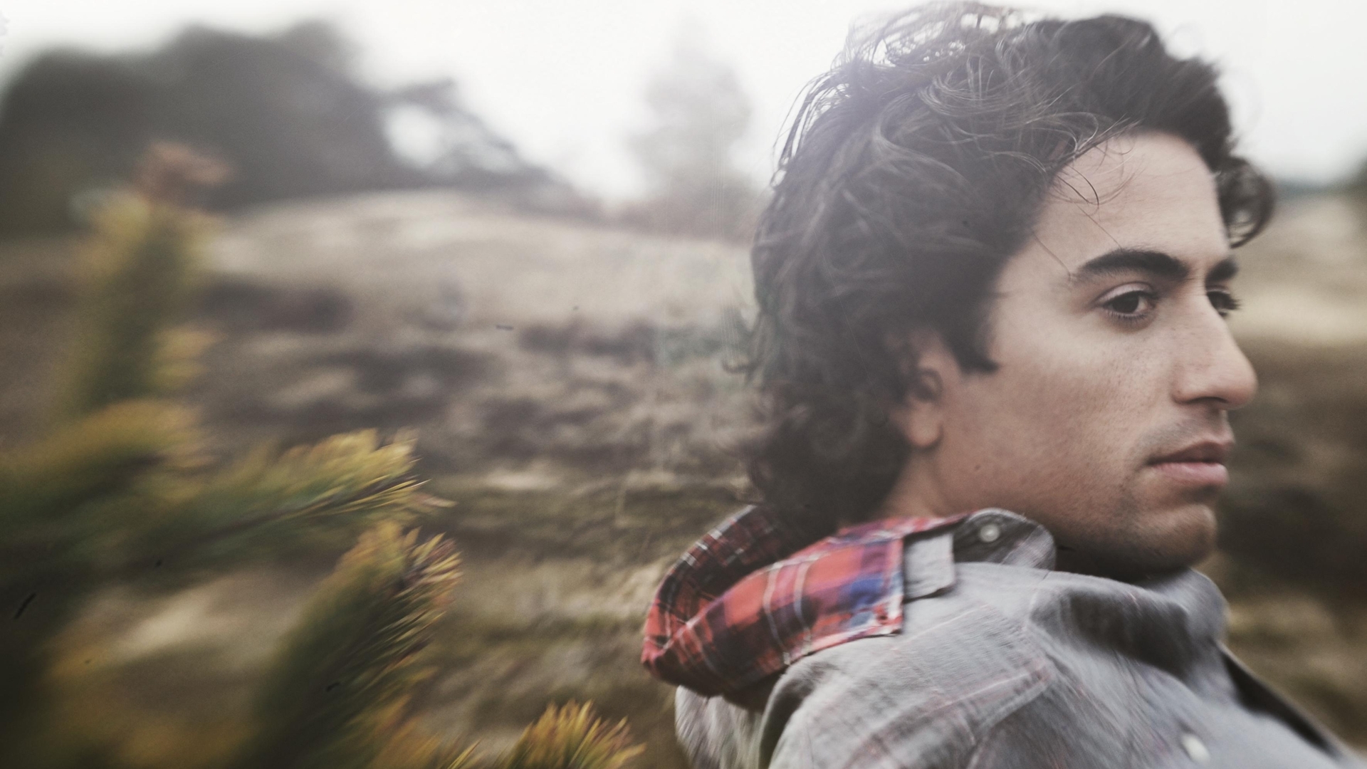 桌面上的壁纸天空 冬季 图片