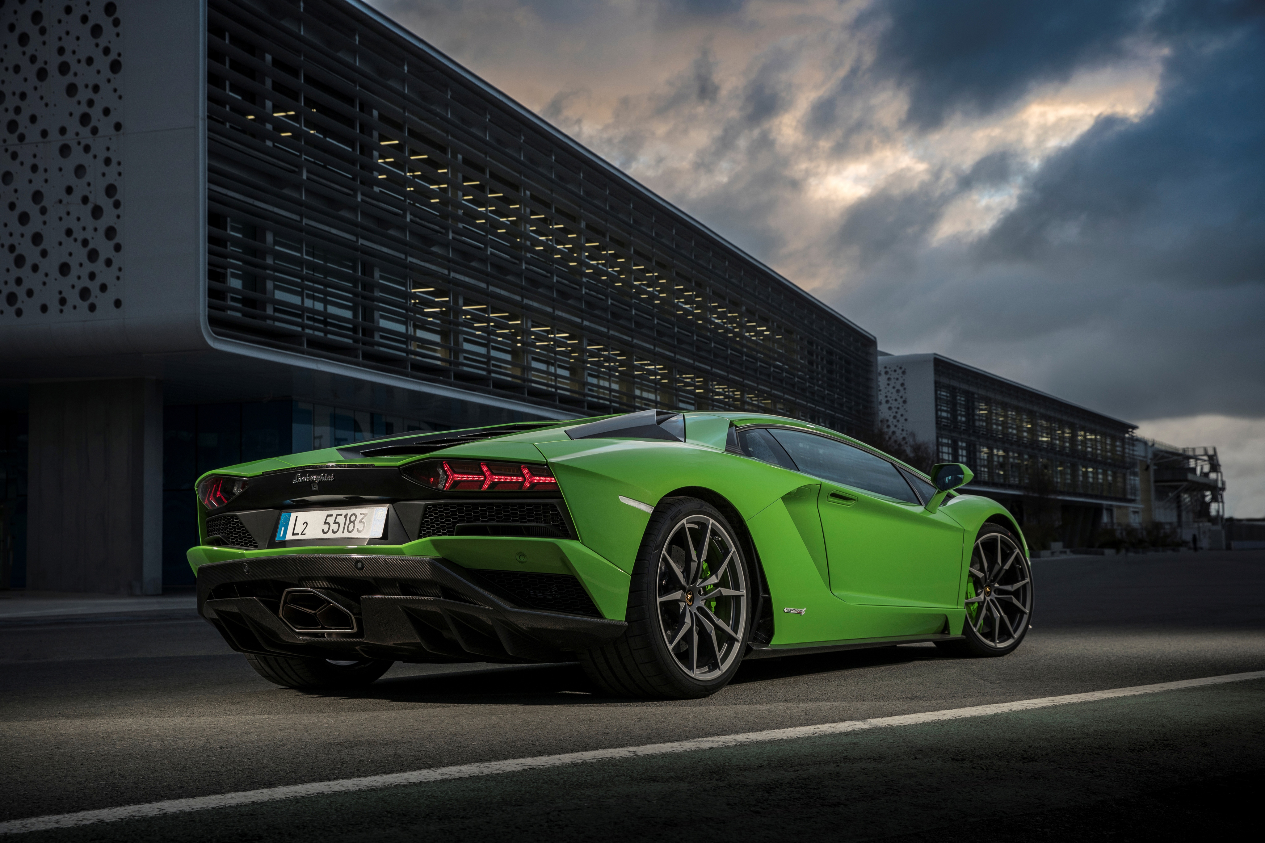 Wallpapers Lamborghini Aventador S green auto on the desktop