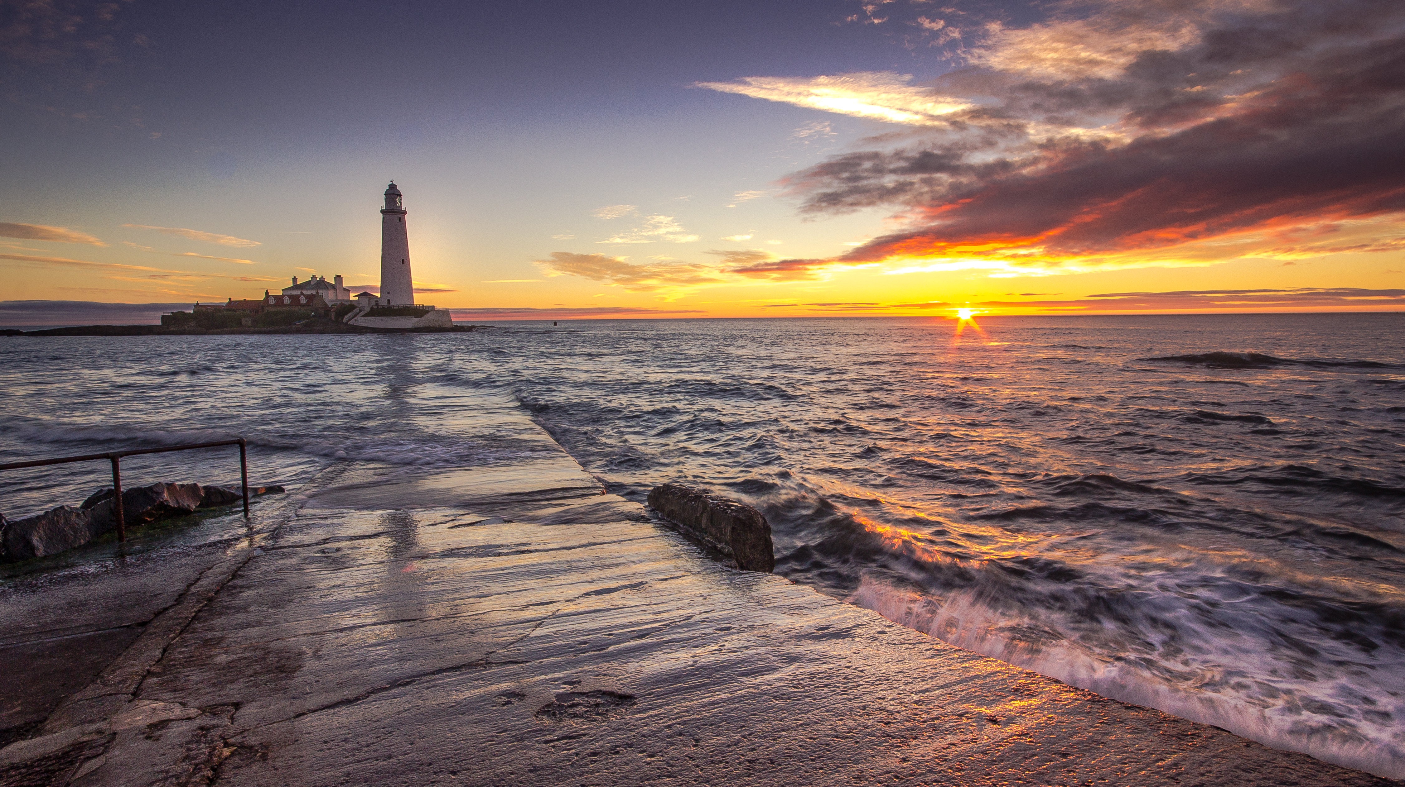 Wallpapers Whitley Bay Mystery and Peace St on the desktop