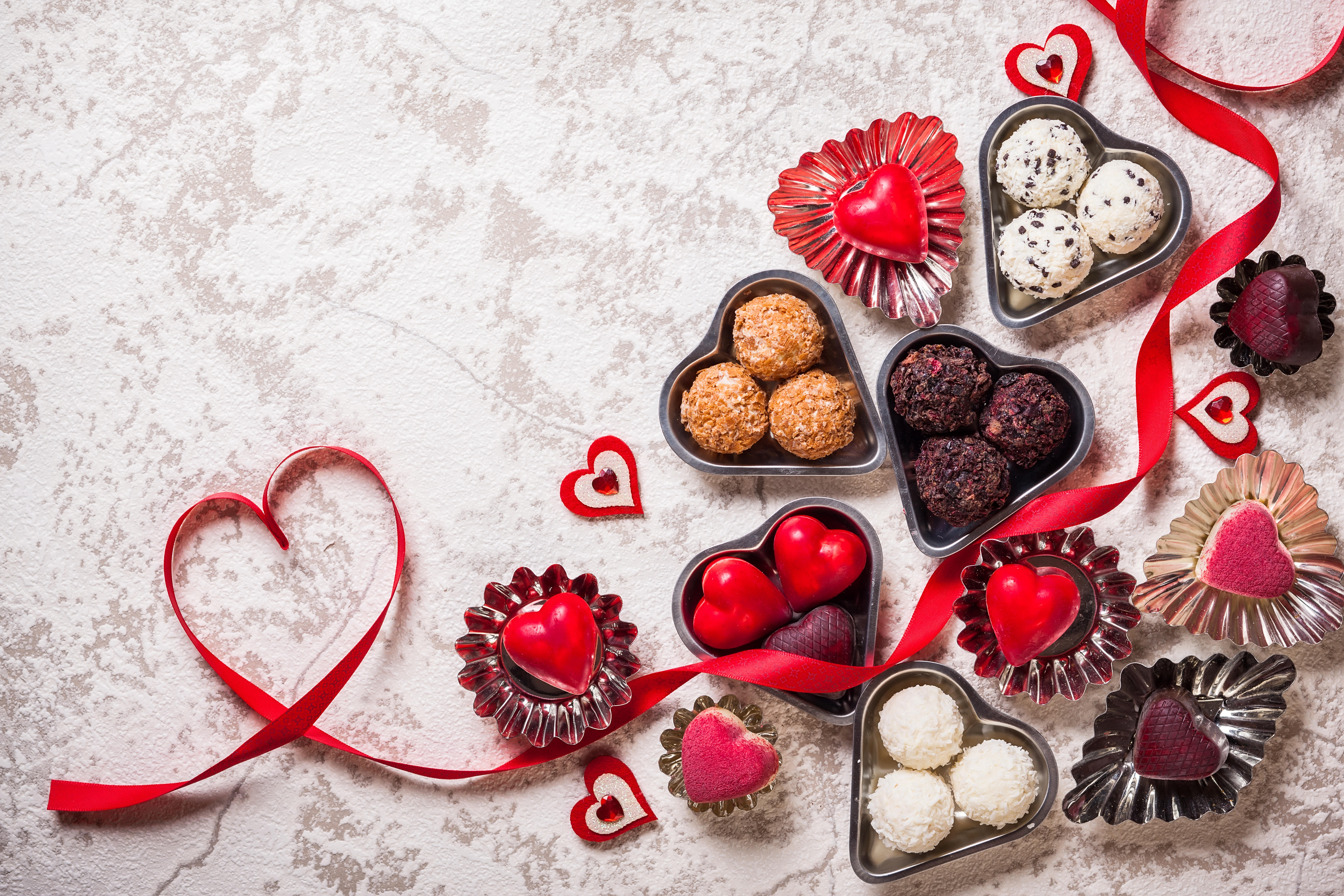 Delicious heart-shaped candies for Valentine`s Day