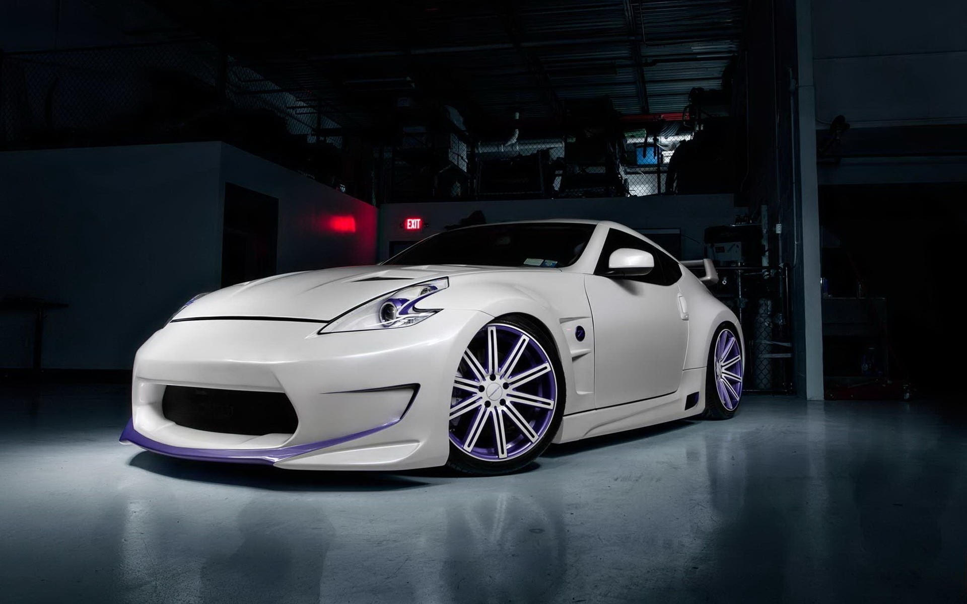 A tuned Nissan 370Z from Vossen