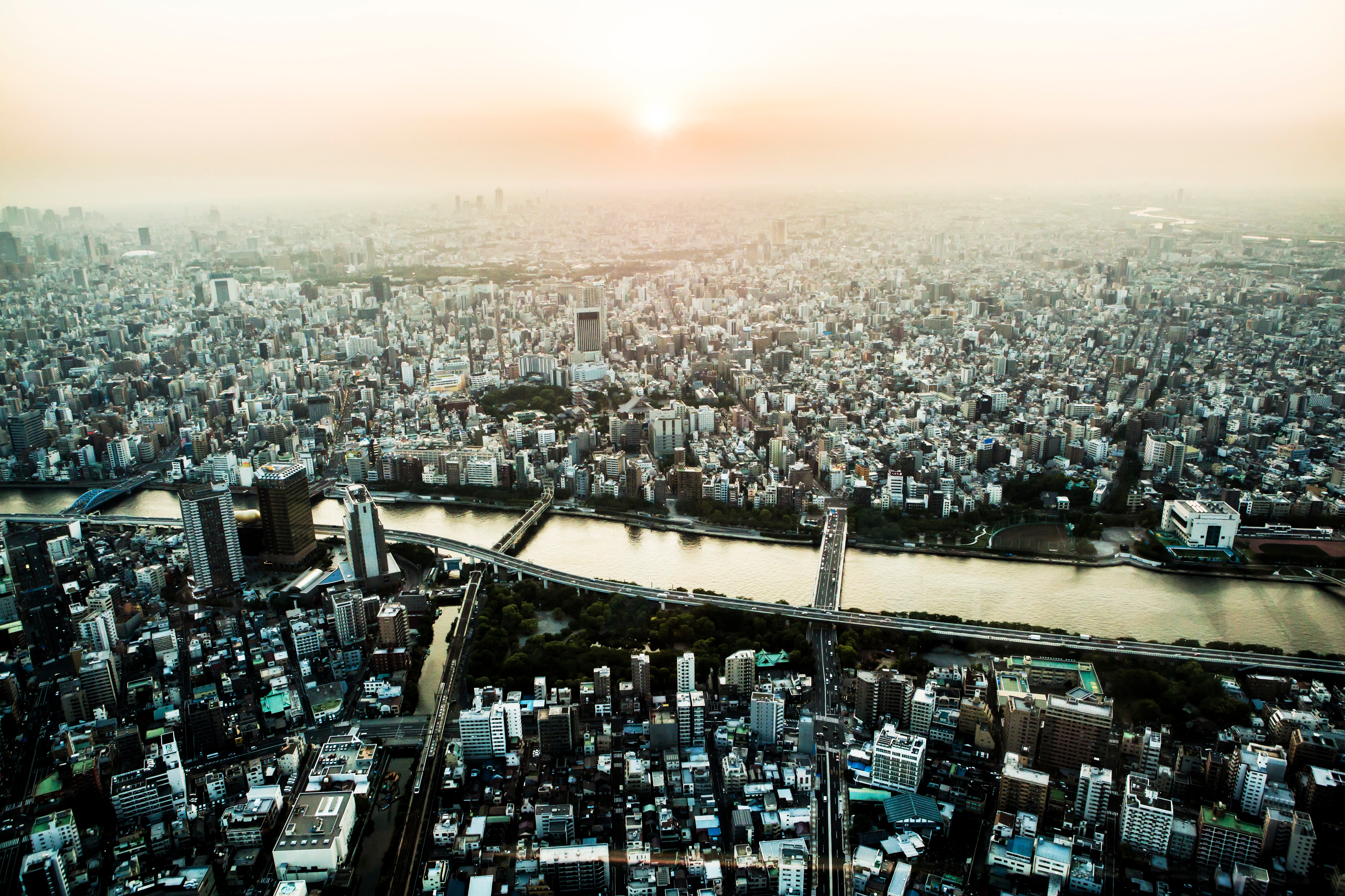 Современный Японский город вид с высоты