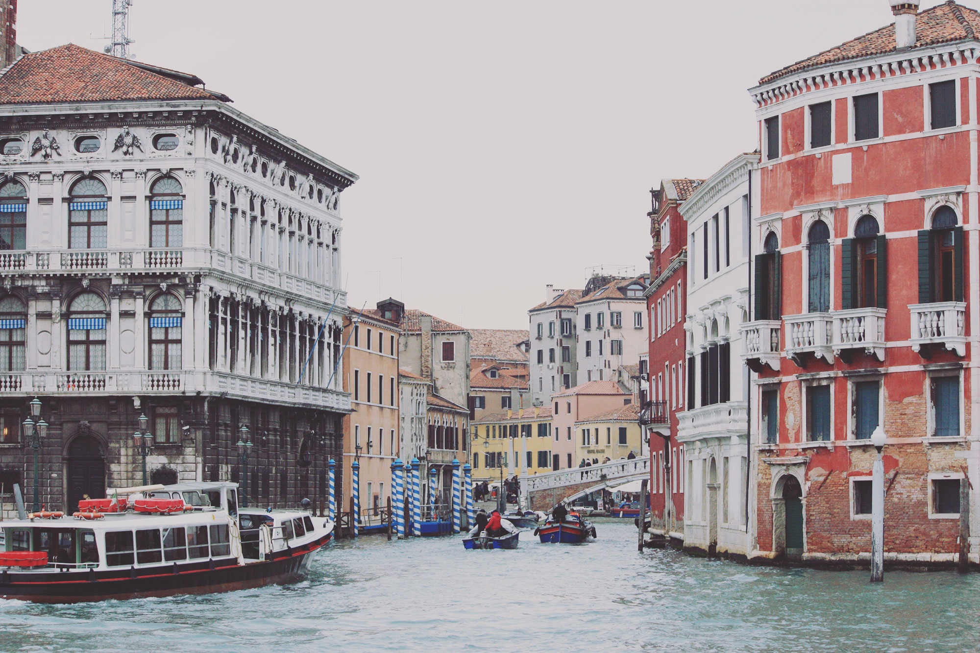 威尼斯被洪水淹没的街道
