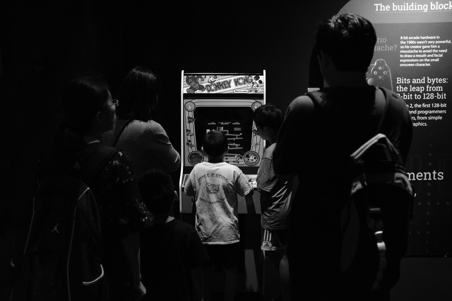 Wallpapers arcade monochrome retro games on the desktop