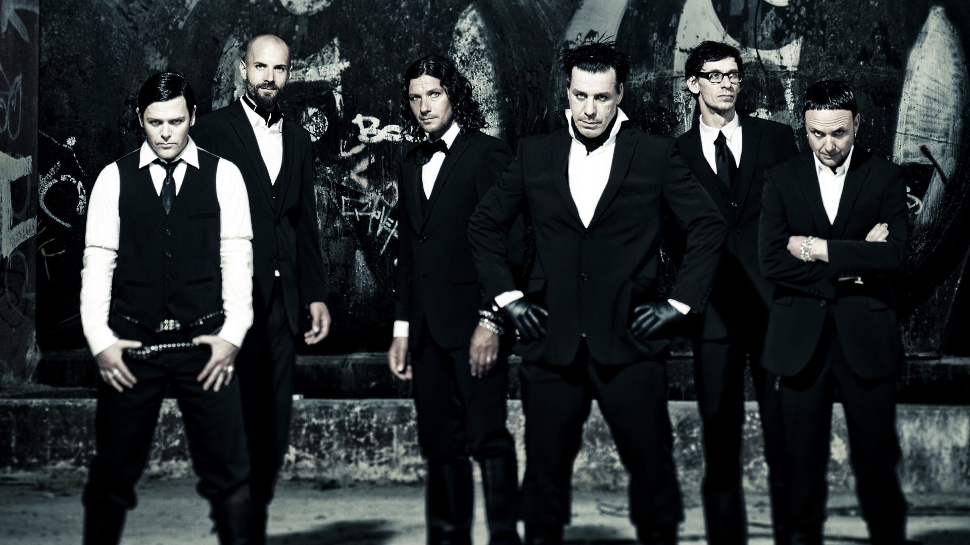 图为德国金属乐队Rammstein。
