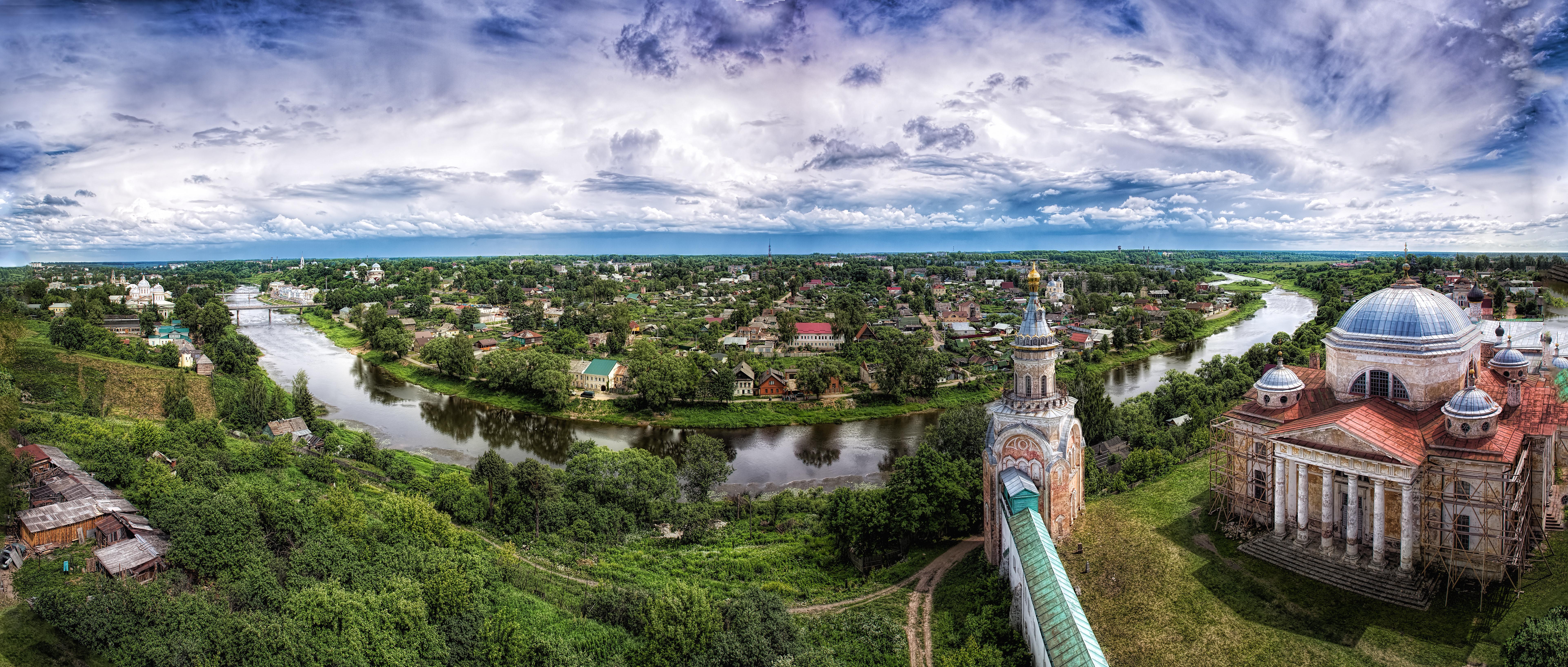 Wallpapers Borisoglebsk cathedral monastery in Torzhok river on the desktop