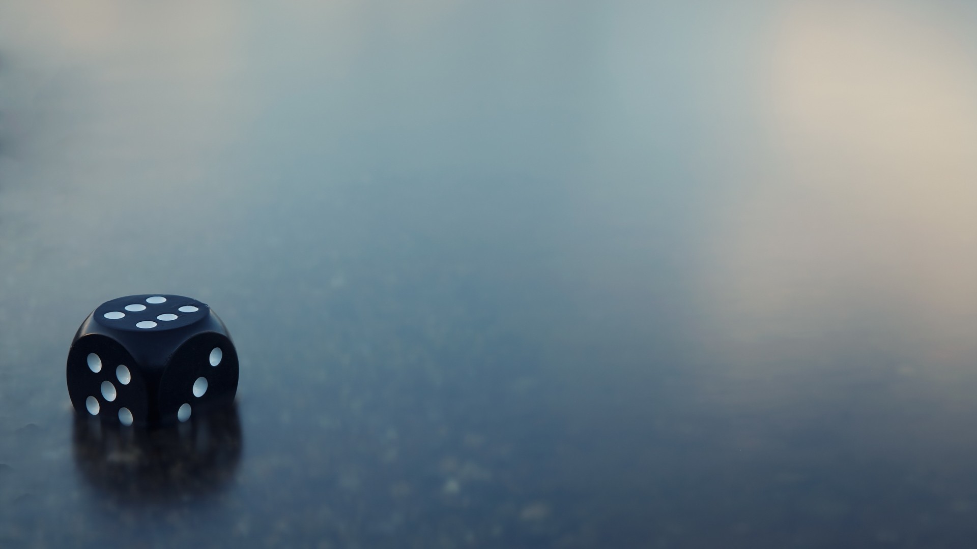 桌面上的壁纸日光 照明 水