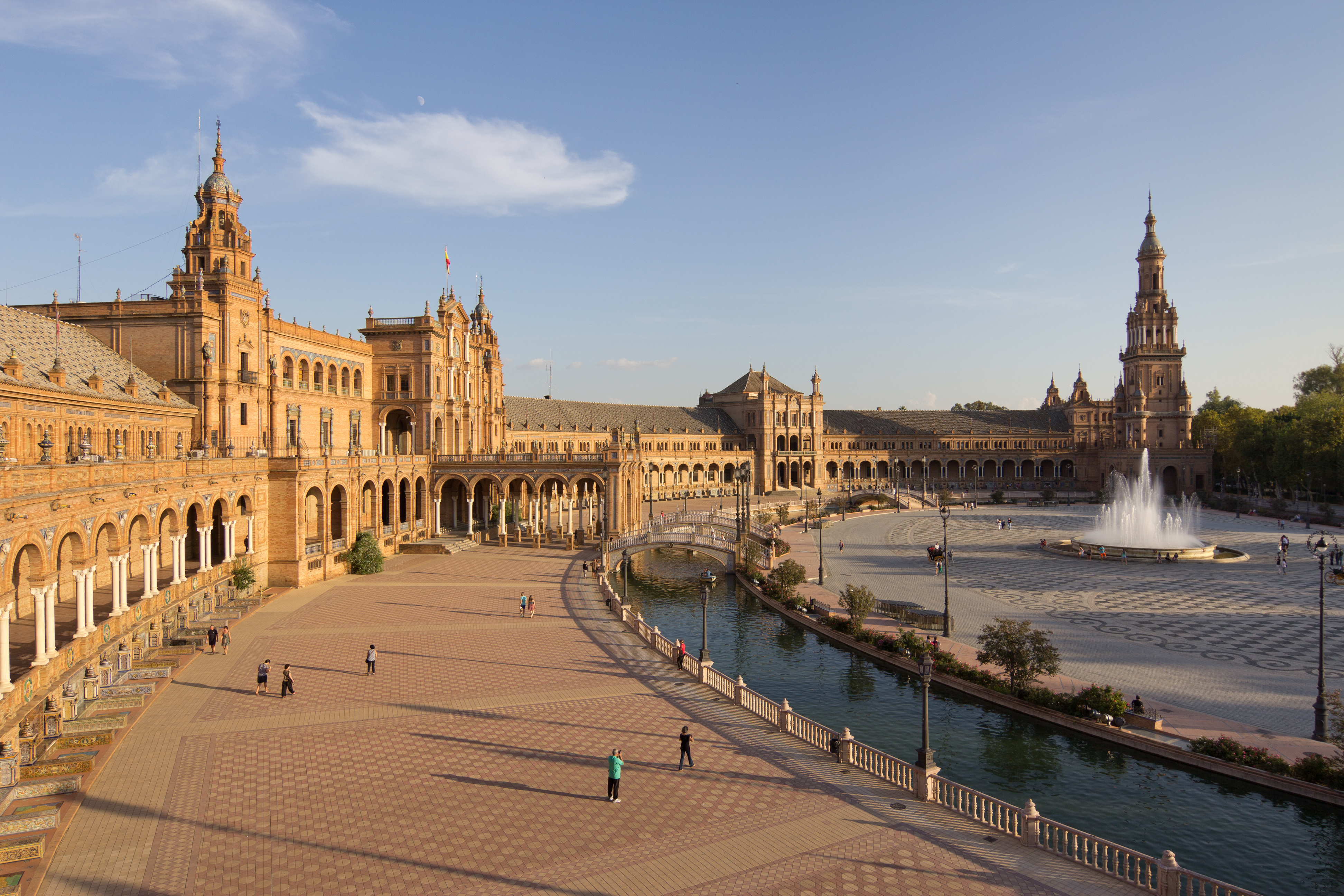 Wallpapers cities Spain fountains on the desktop