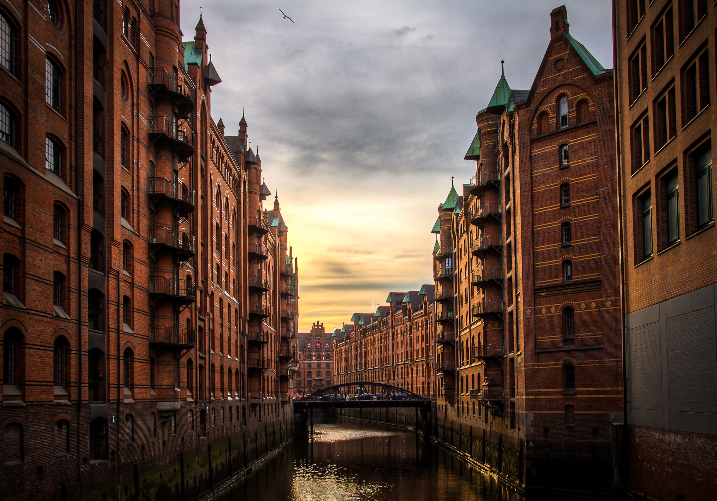 Free photo Water utility in the city of Hamburg