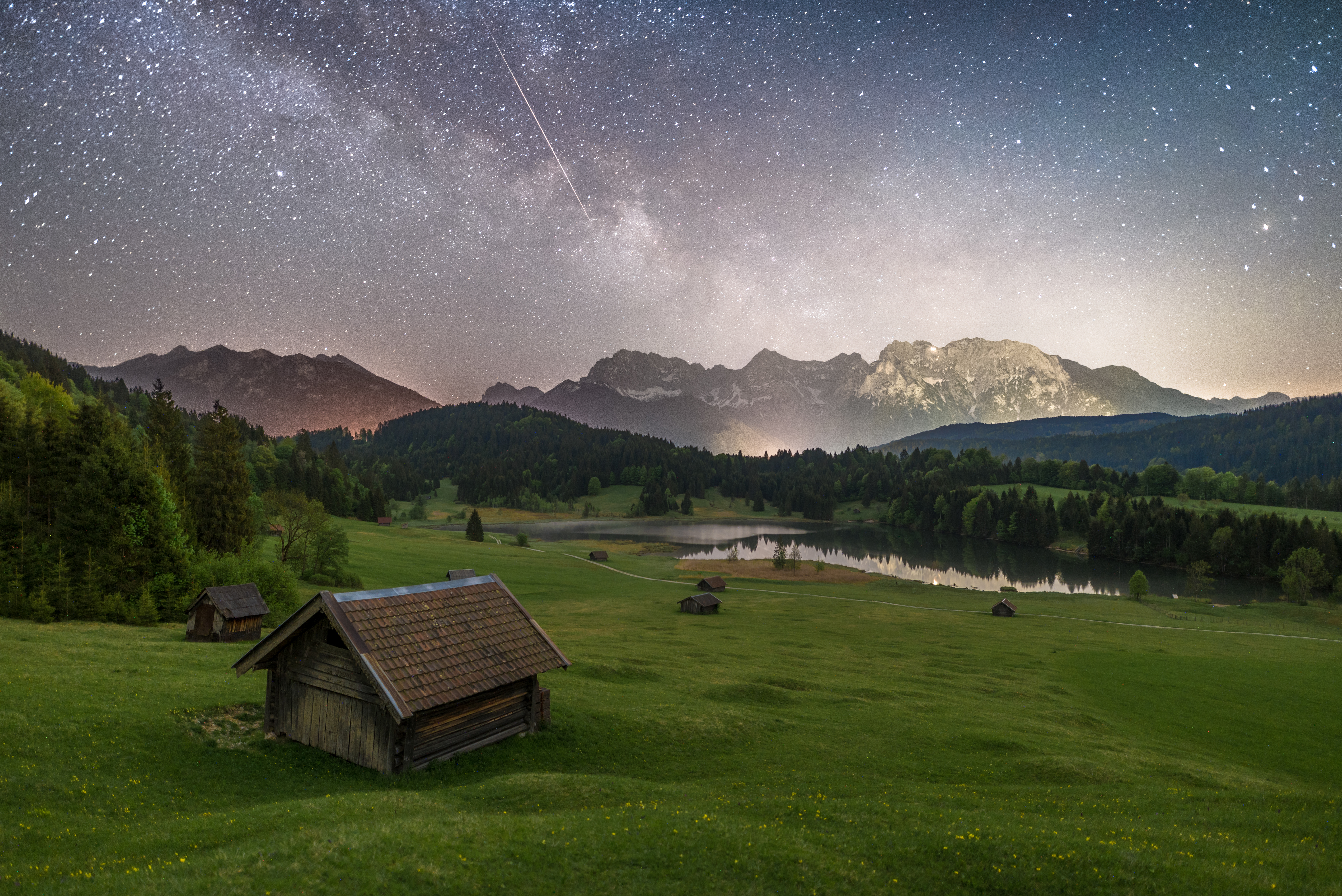 Wallpapers South Tyrol Garmisch lake on the desktop