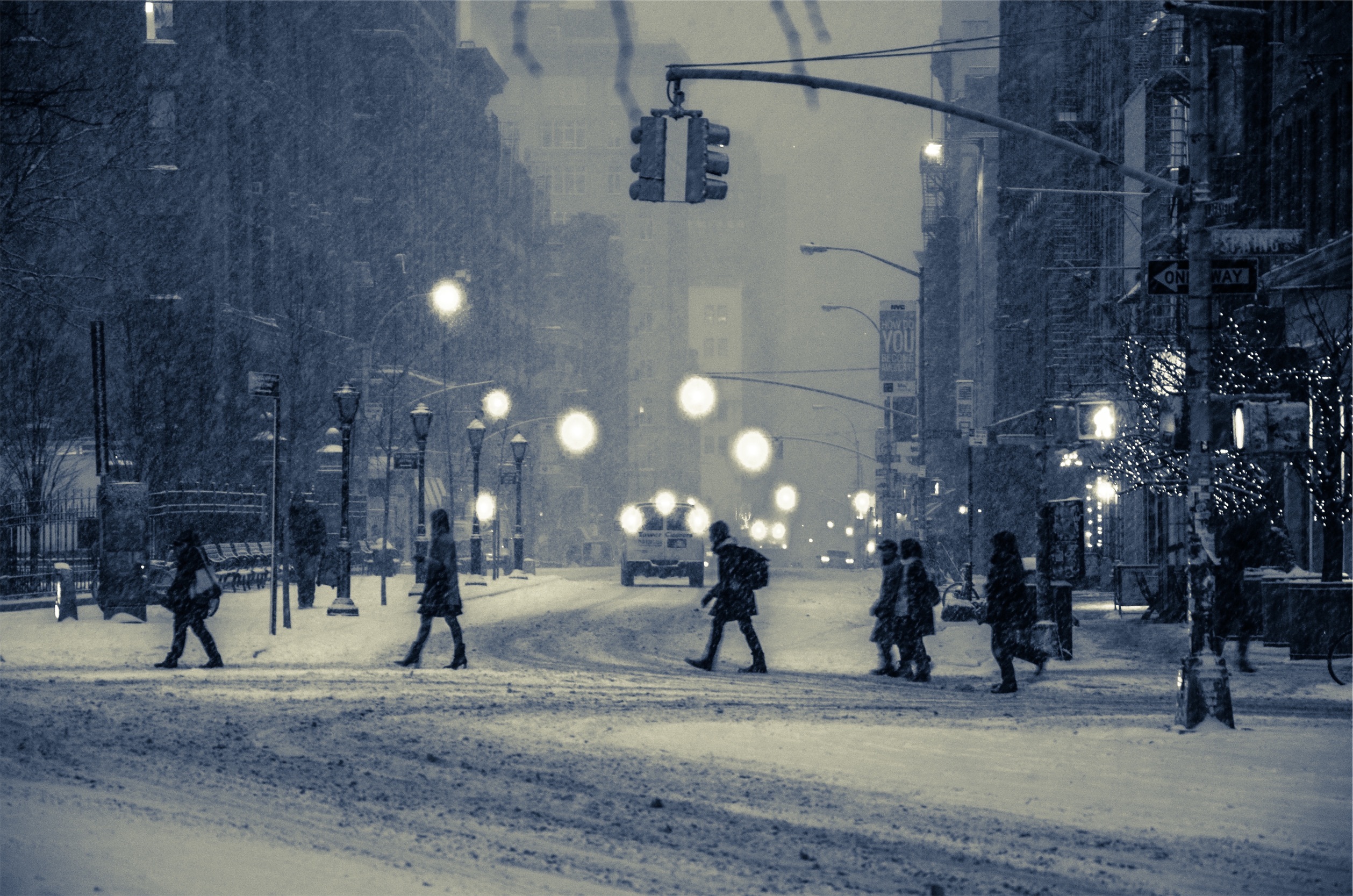 桌面上的壁纸雪 冬季 人民