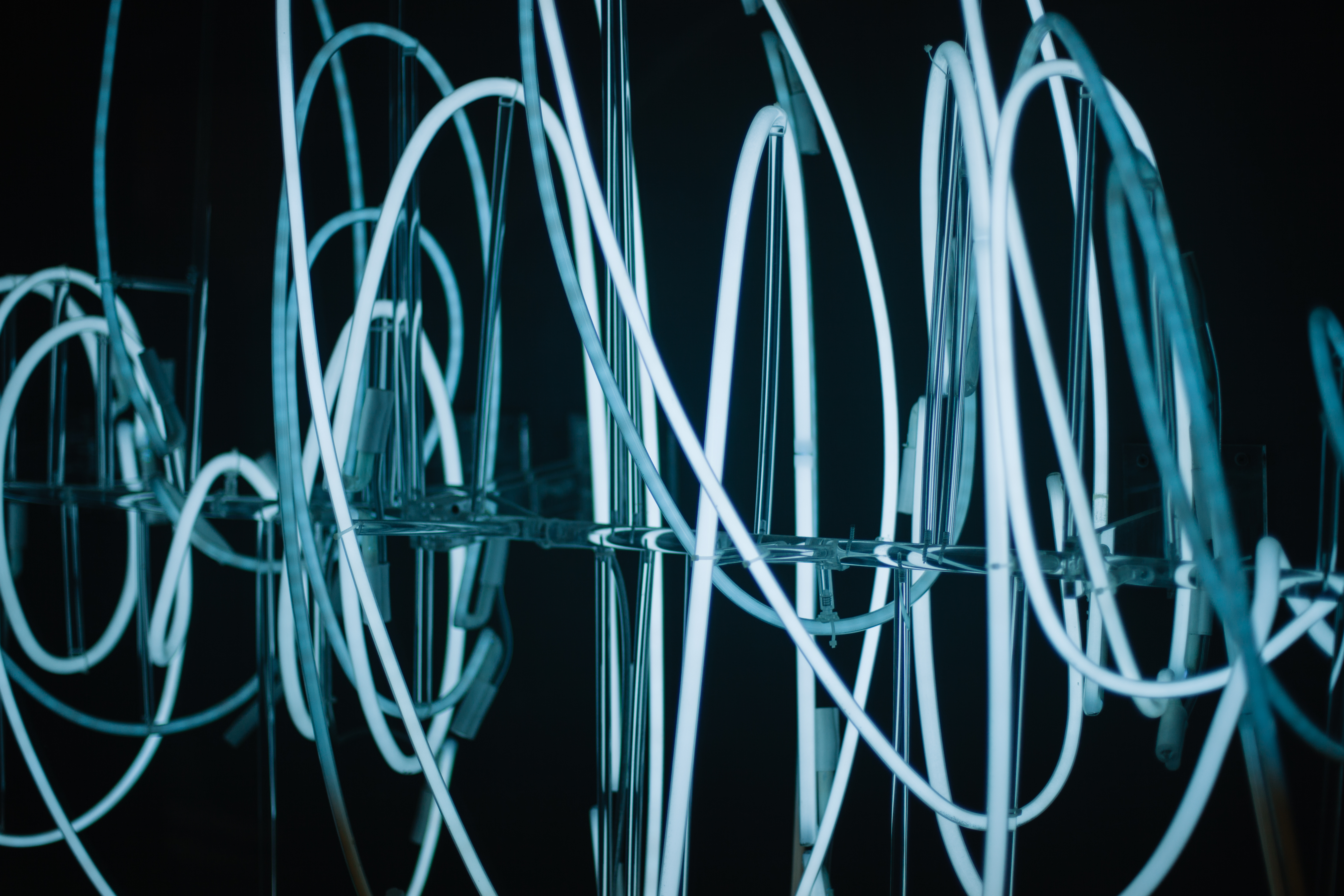 桌面上的壁纸轻 线条 泄露