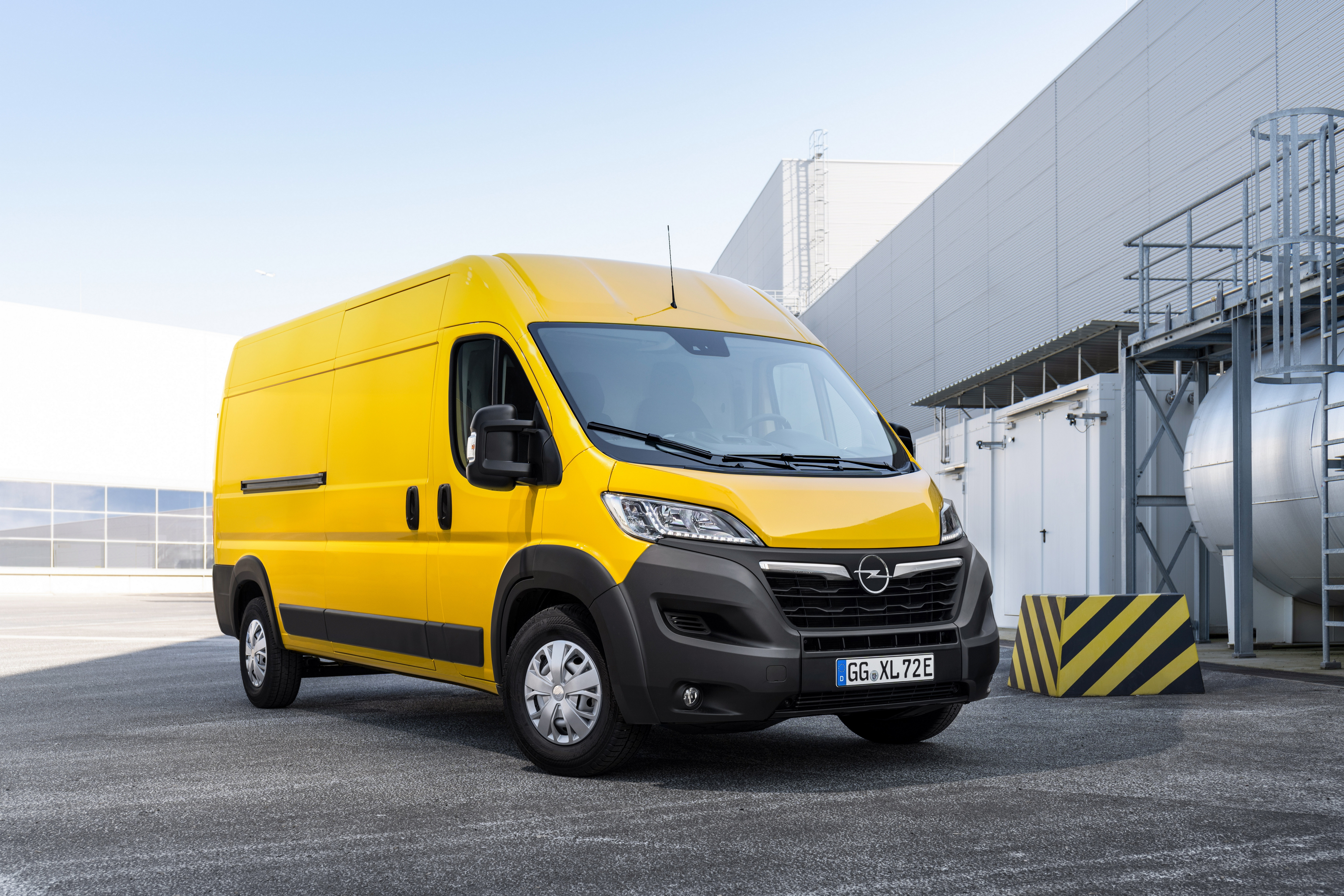 Wallpapers car Opel van on the desktop